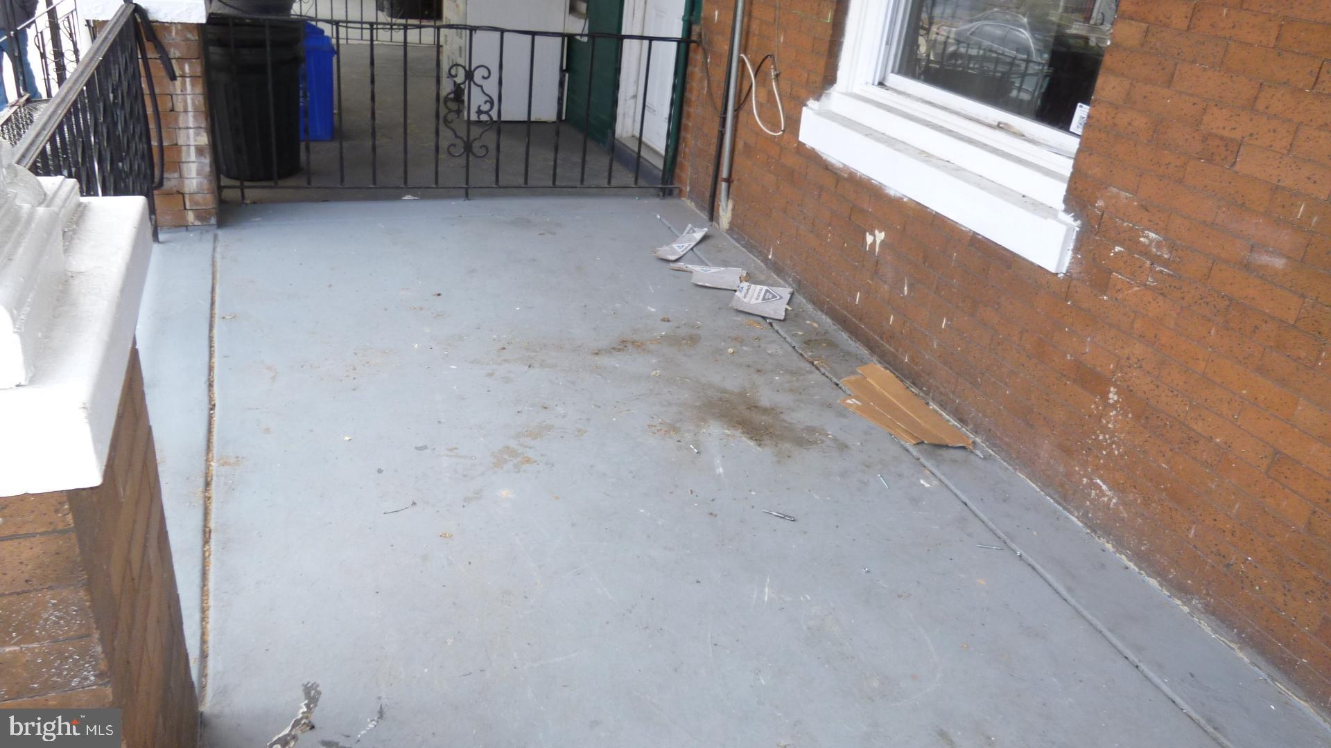 PHILADELPHIA (WEST) - Residential