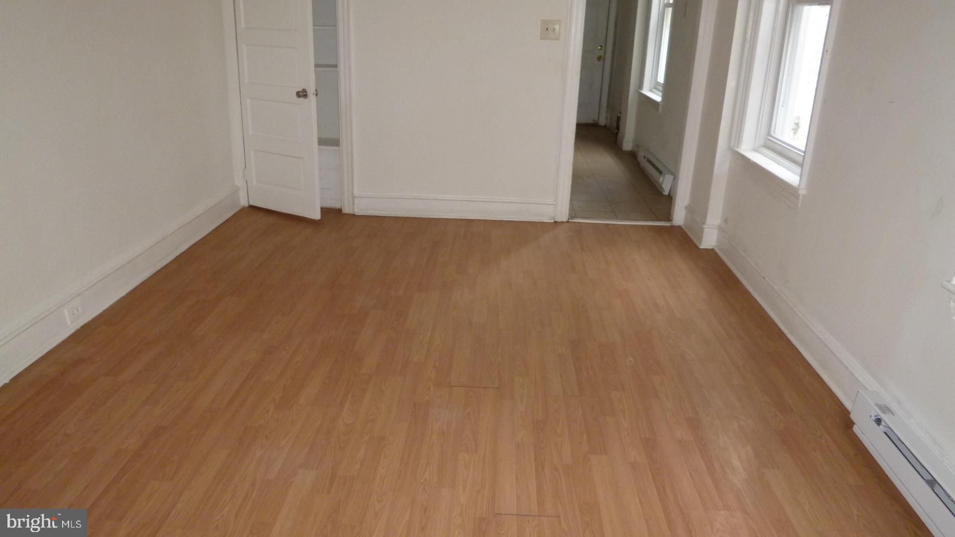 PHILADELPHIA (WEST) - Residential