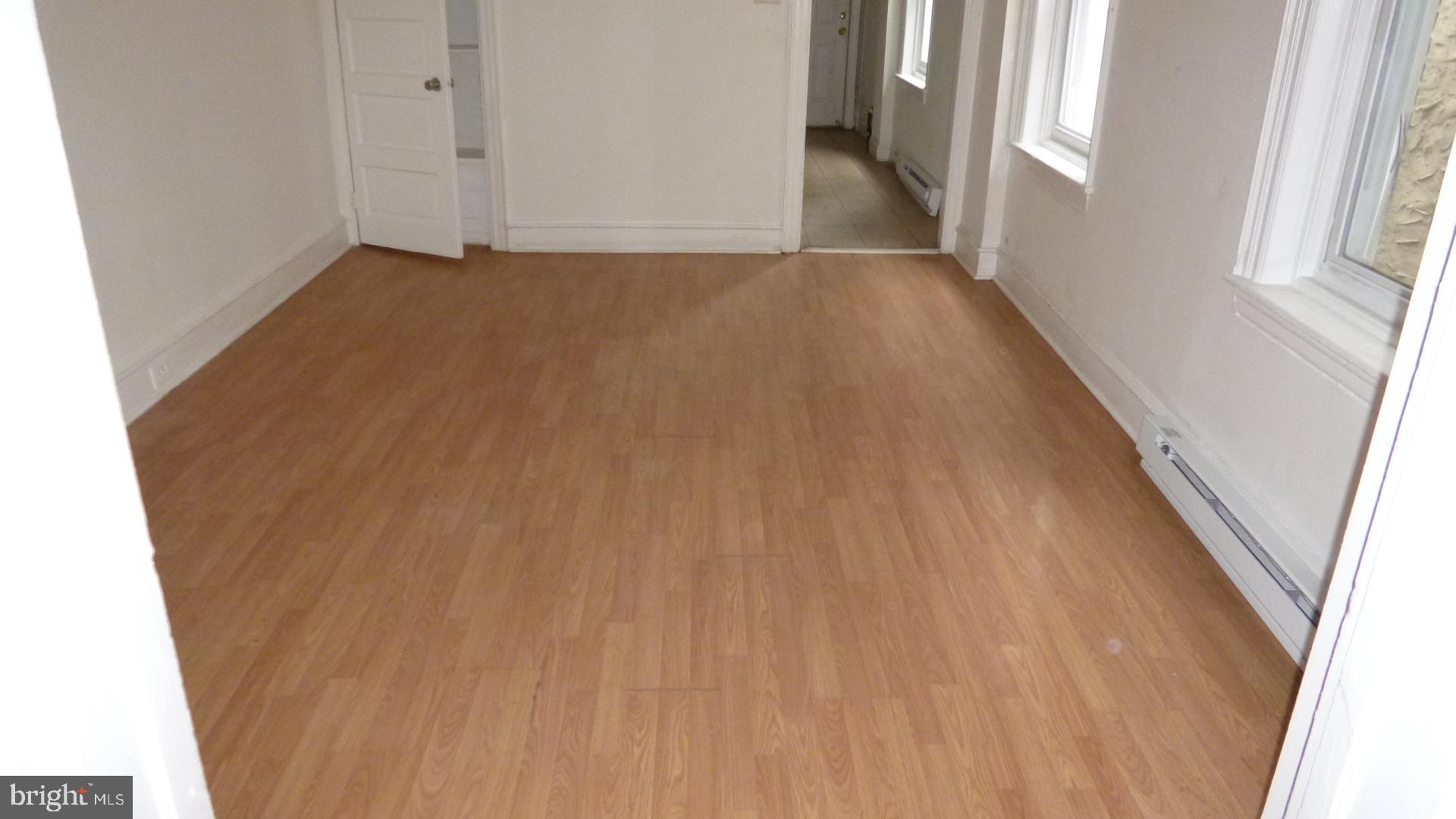 PHILADELPHIA (WEST) - Residential