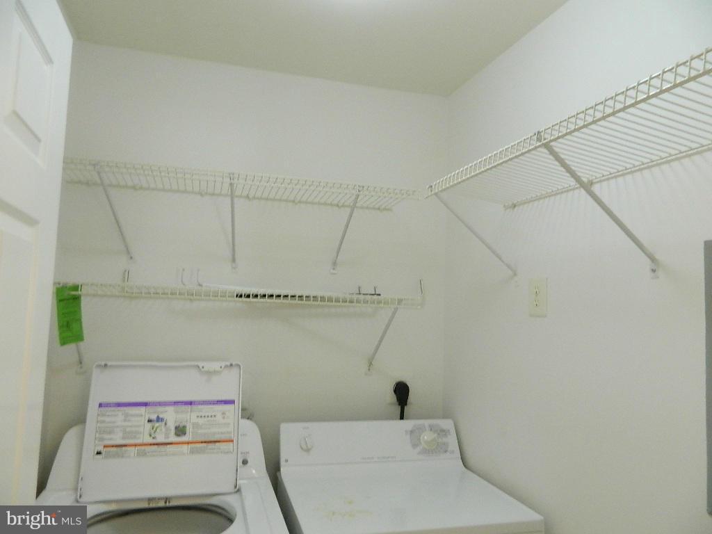 BROOKSTONE - Residential Lease