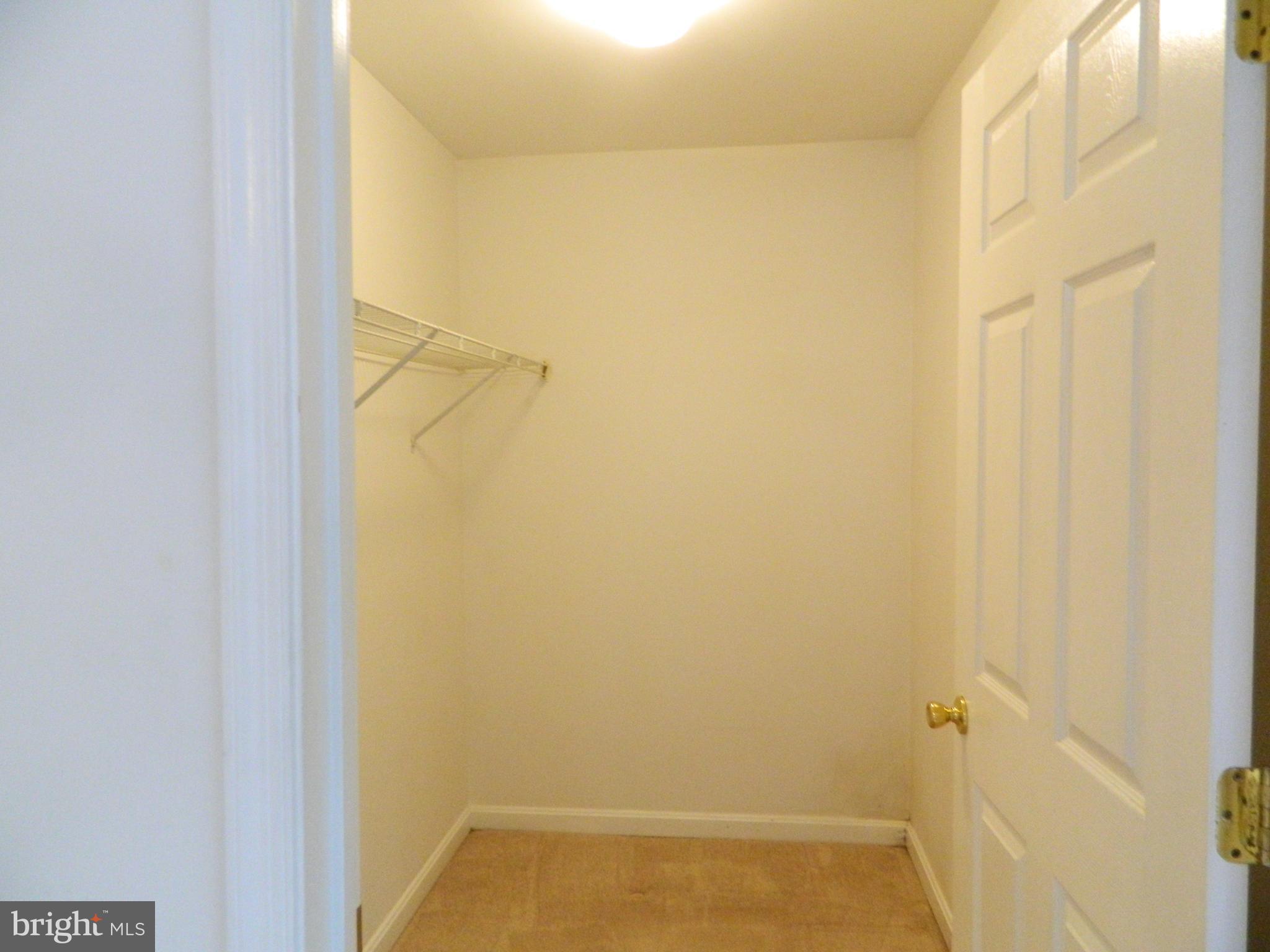 BROOKSTONE - Residential Lease