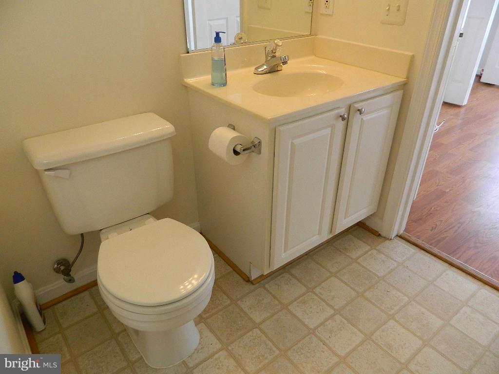 BROOKSTONE - Residential Lease