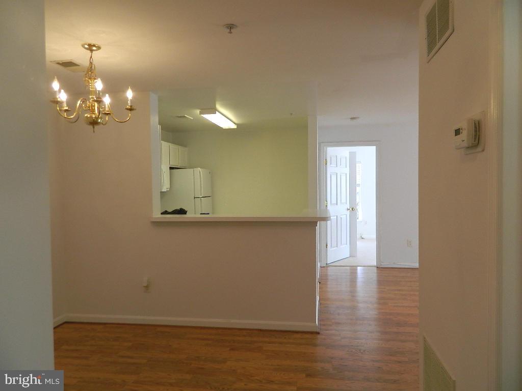 BROOKSTONE - Residential Lease