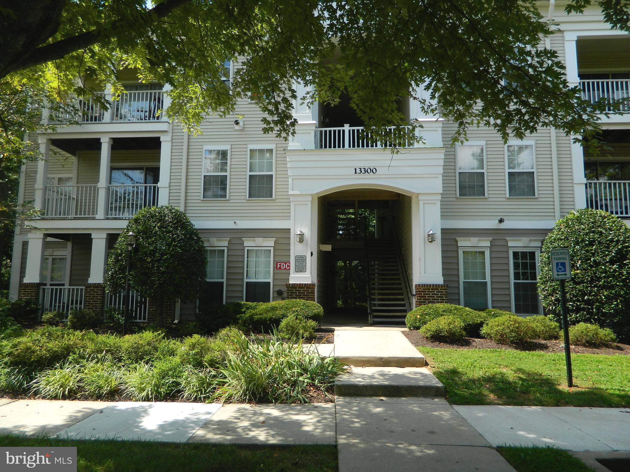 BROOKSTONE - Residential Lease