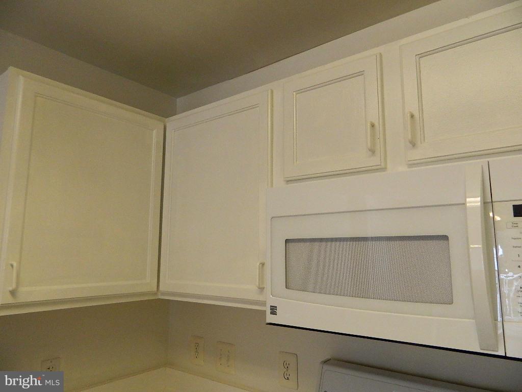 BROOKSTONE - Residential Lease