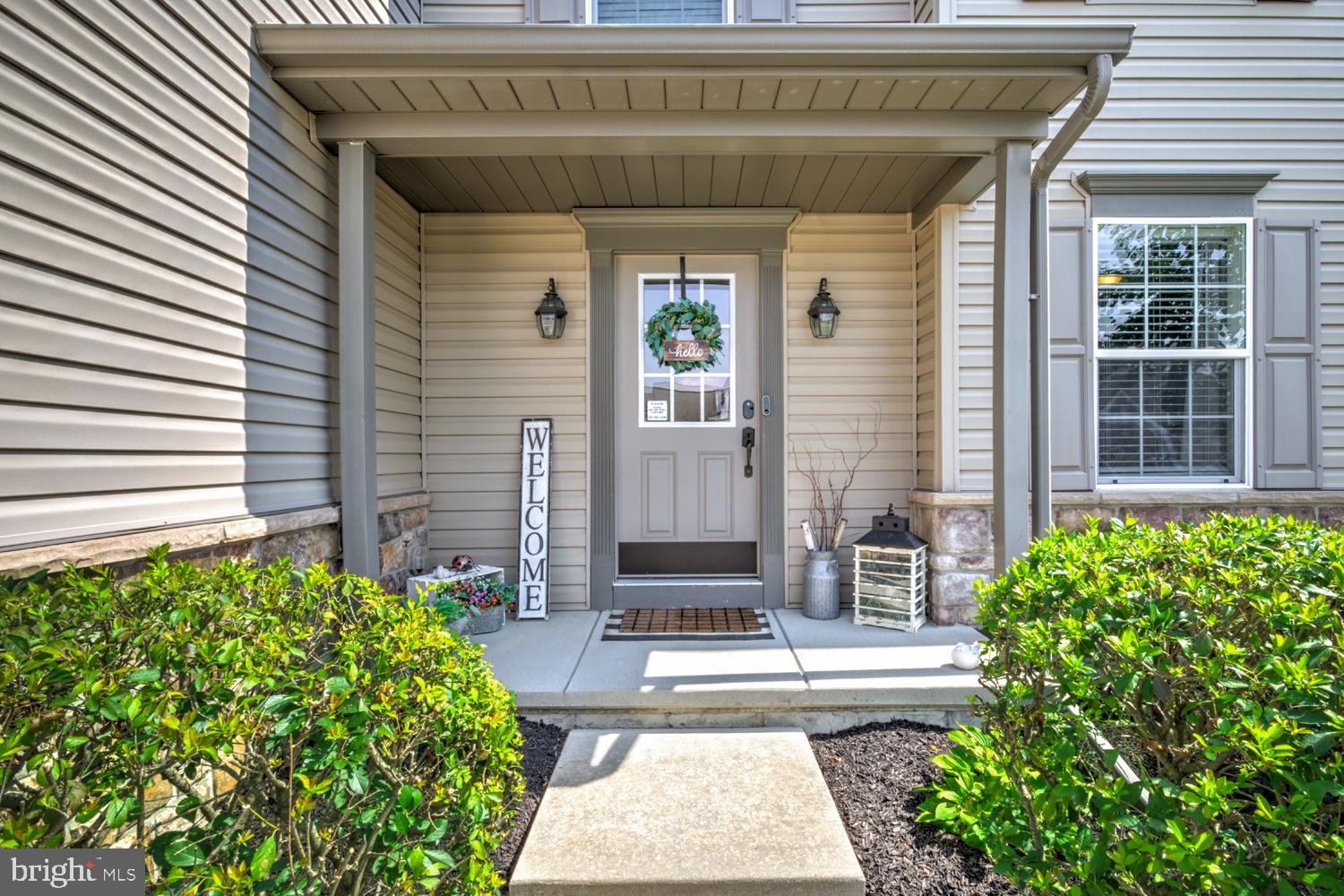 605 HAMAKER ROAD