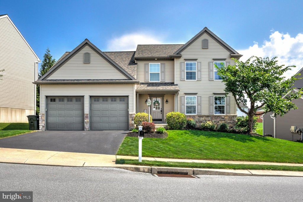 Photo of 605 Hamaker Road, MANHEIM, PA 17545 (MLS # PALA2094798)