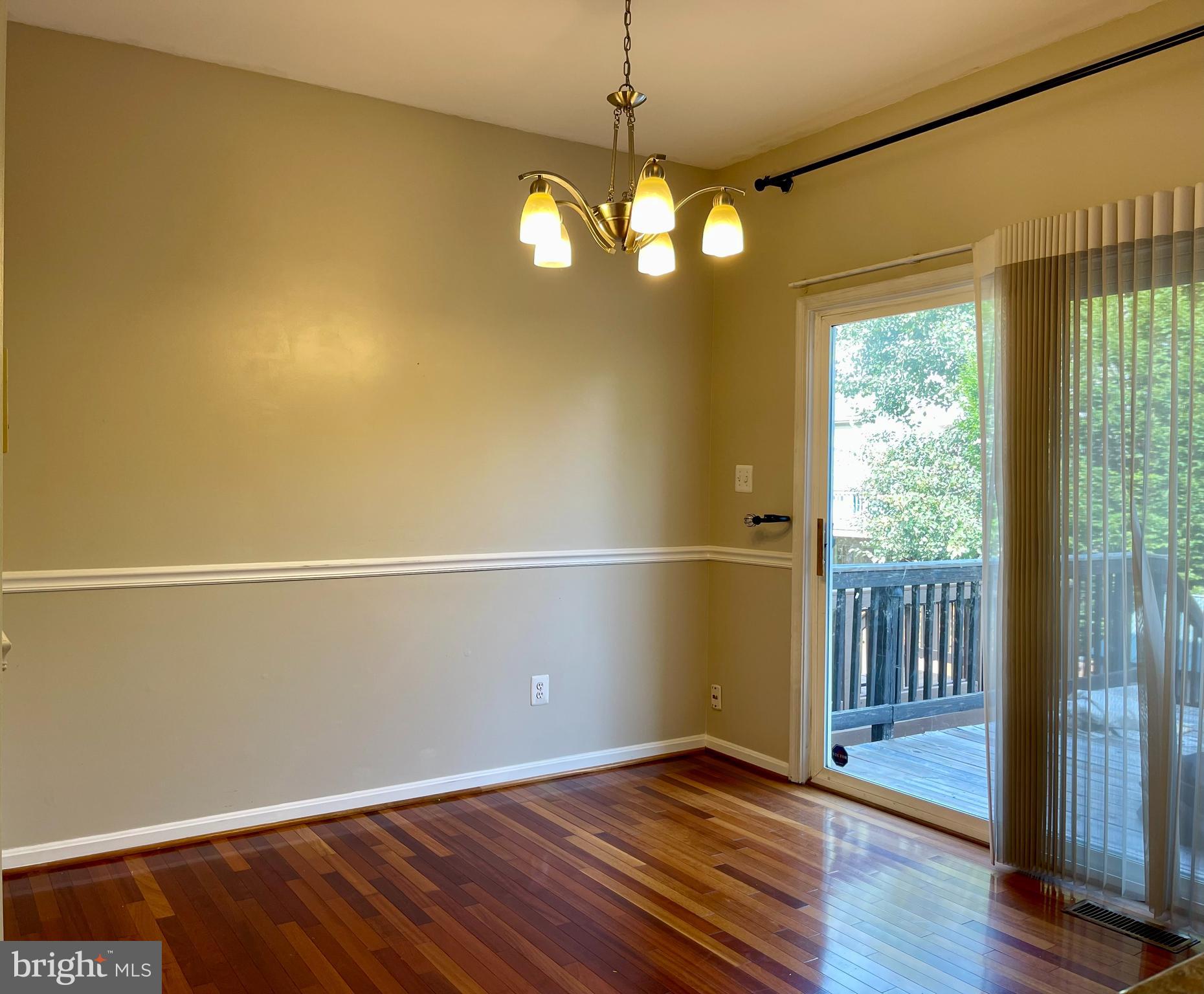 LAKE RIDGE - Residential Lease