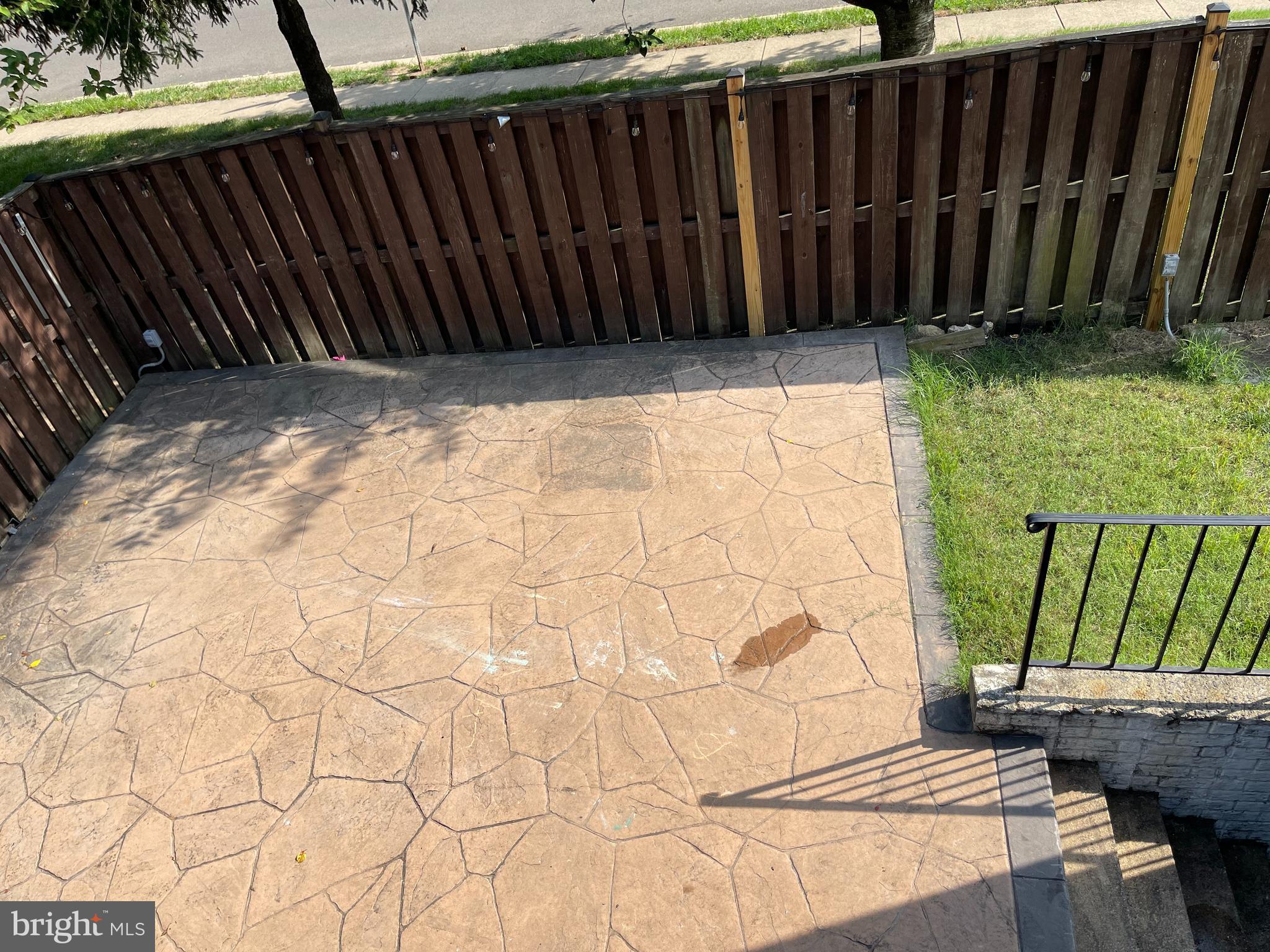 LAKE RIDGE - Residential Lease