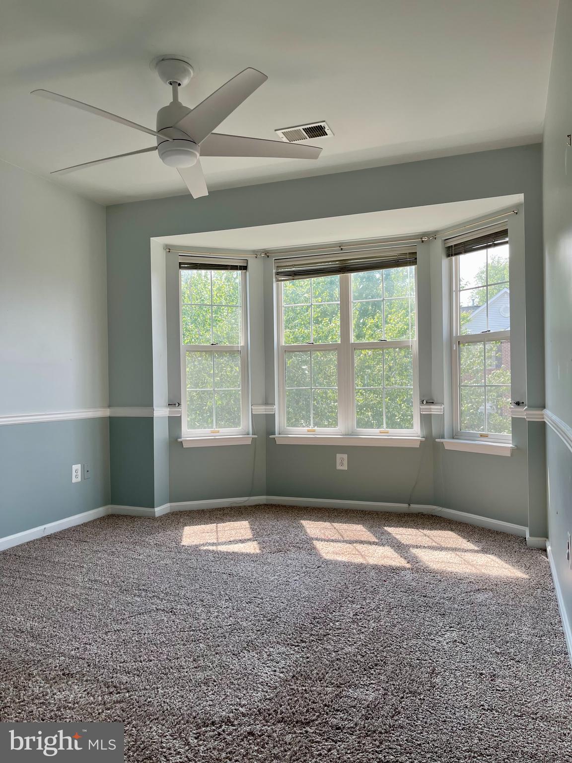 LAKE RIDGE - Residential Lease