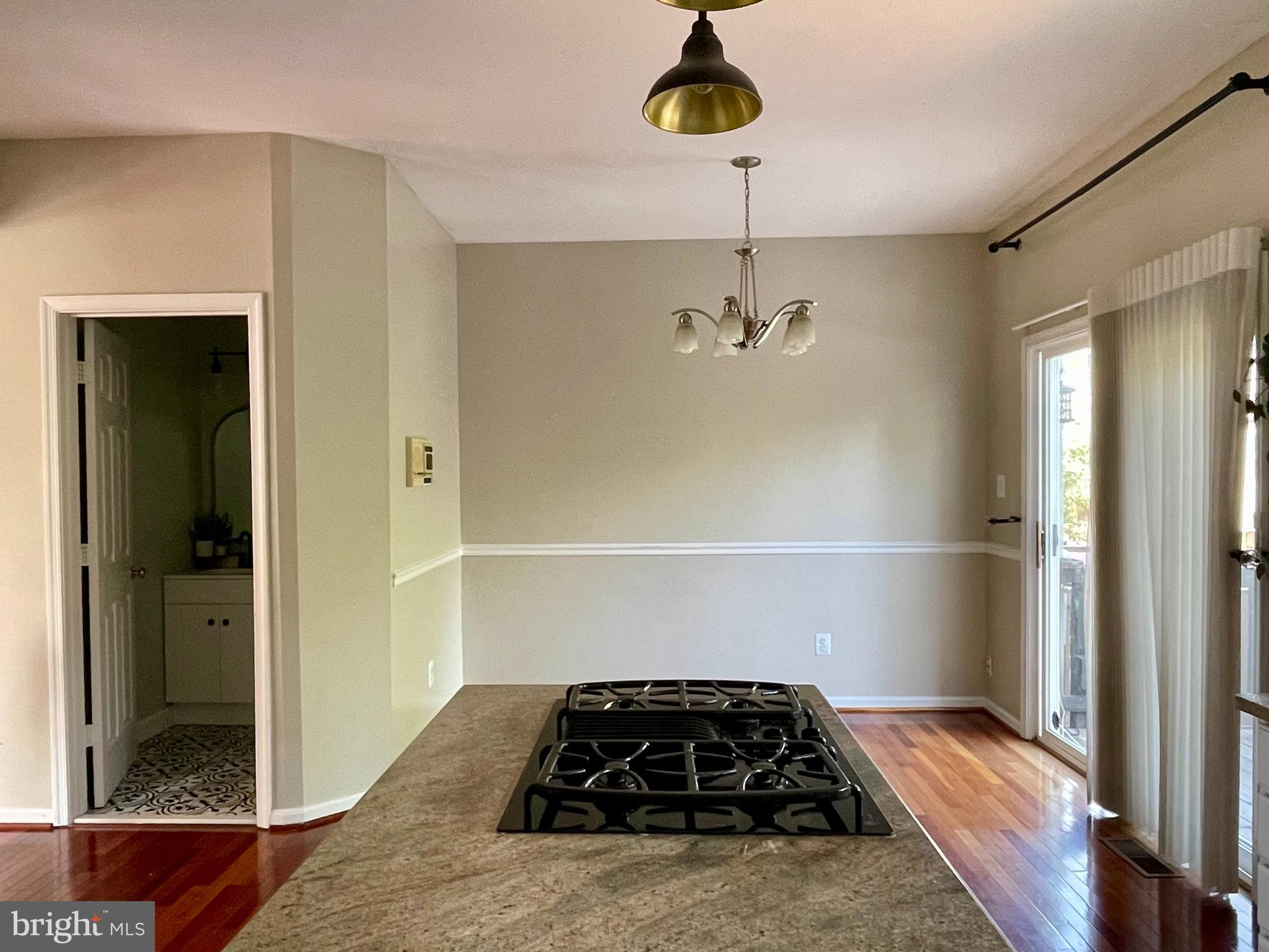 LAKE RIDGE - Residential Lease