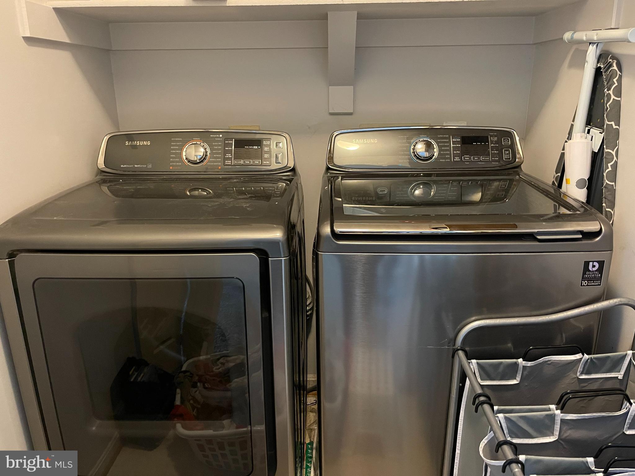 LAKE RIDGE - Residential Lease