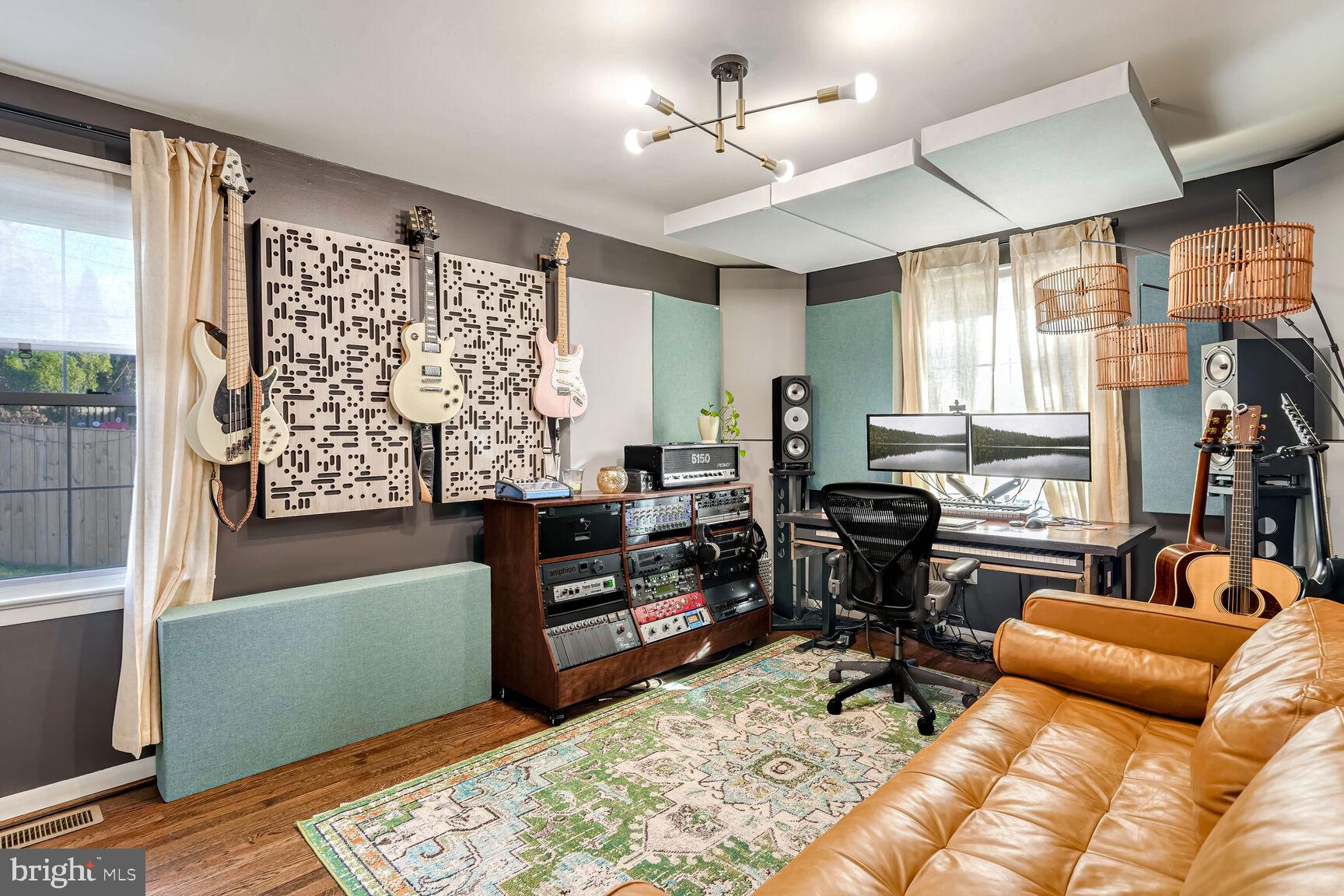 MILBURN TERRACE - Residential