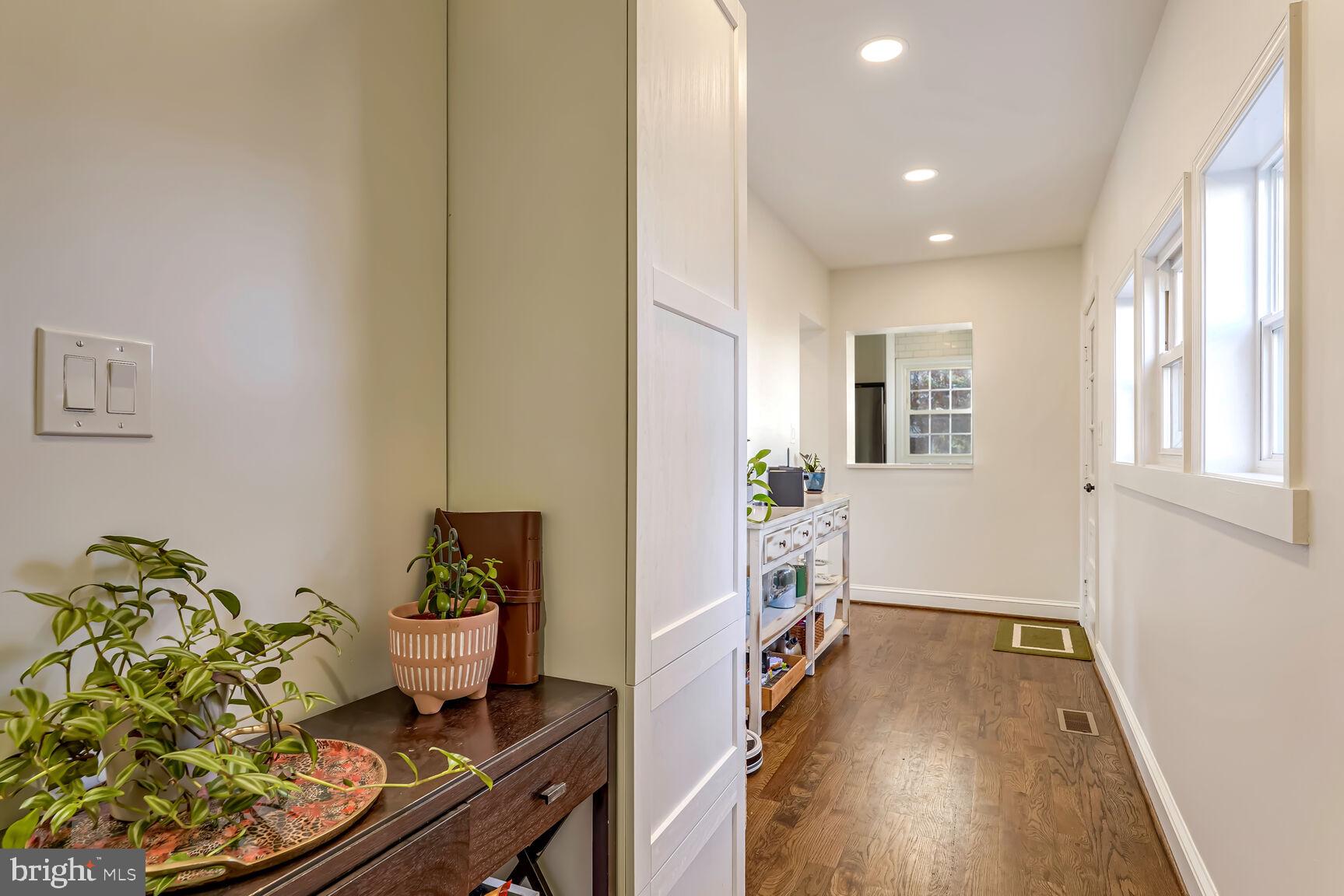 MILBURN TERRACE - Residential