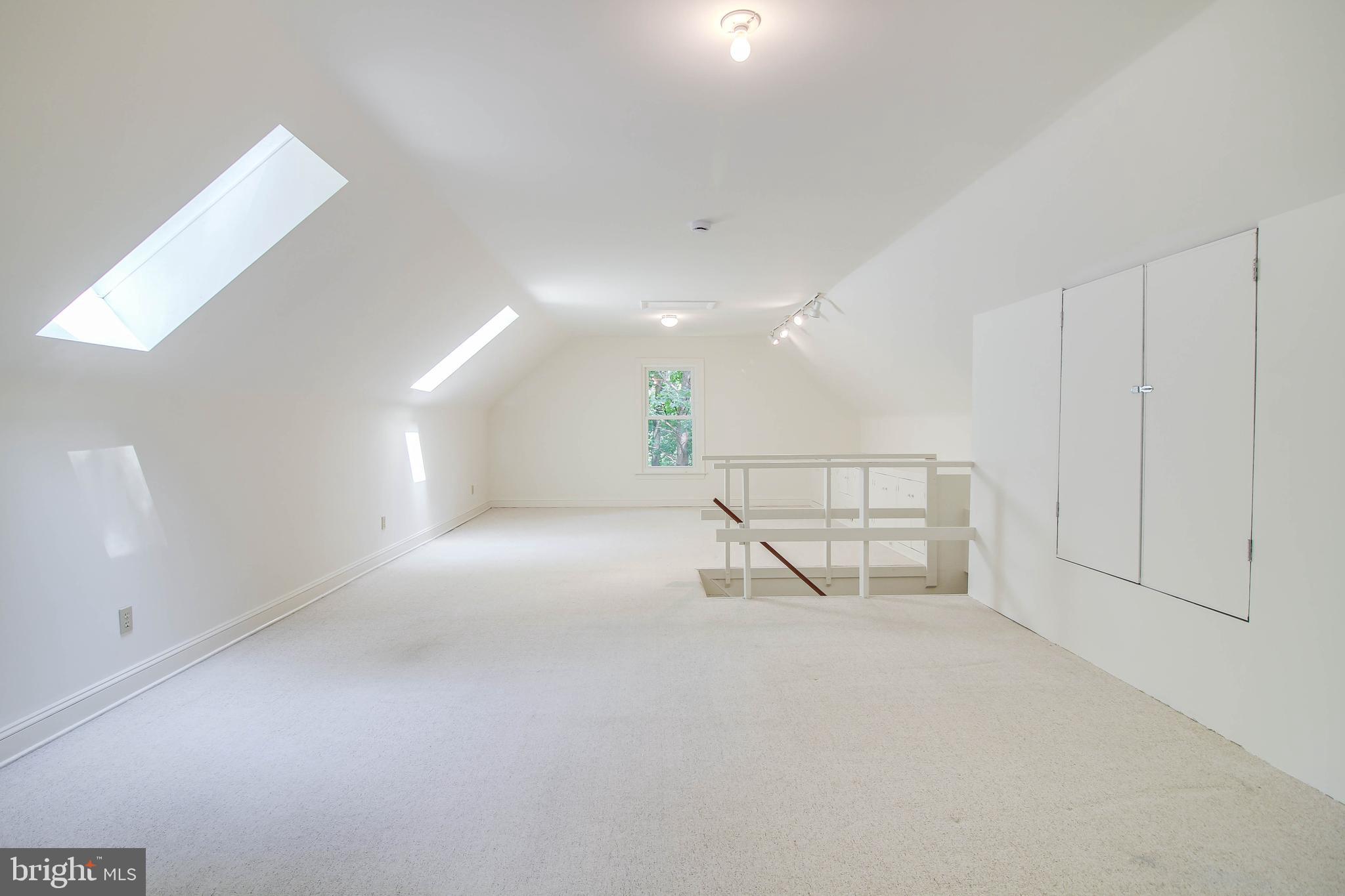 DAYTON MEADOWS - Residential