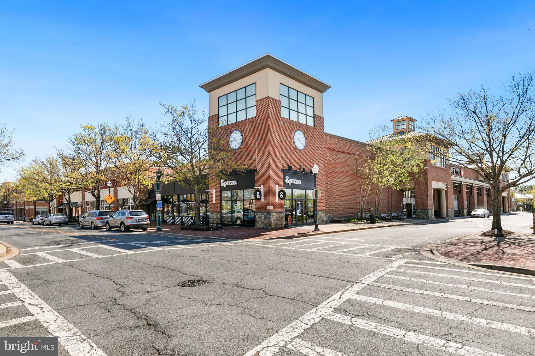 CHURCHILL TOWN SECTOR - Residential