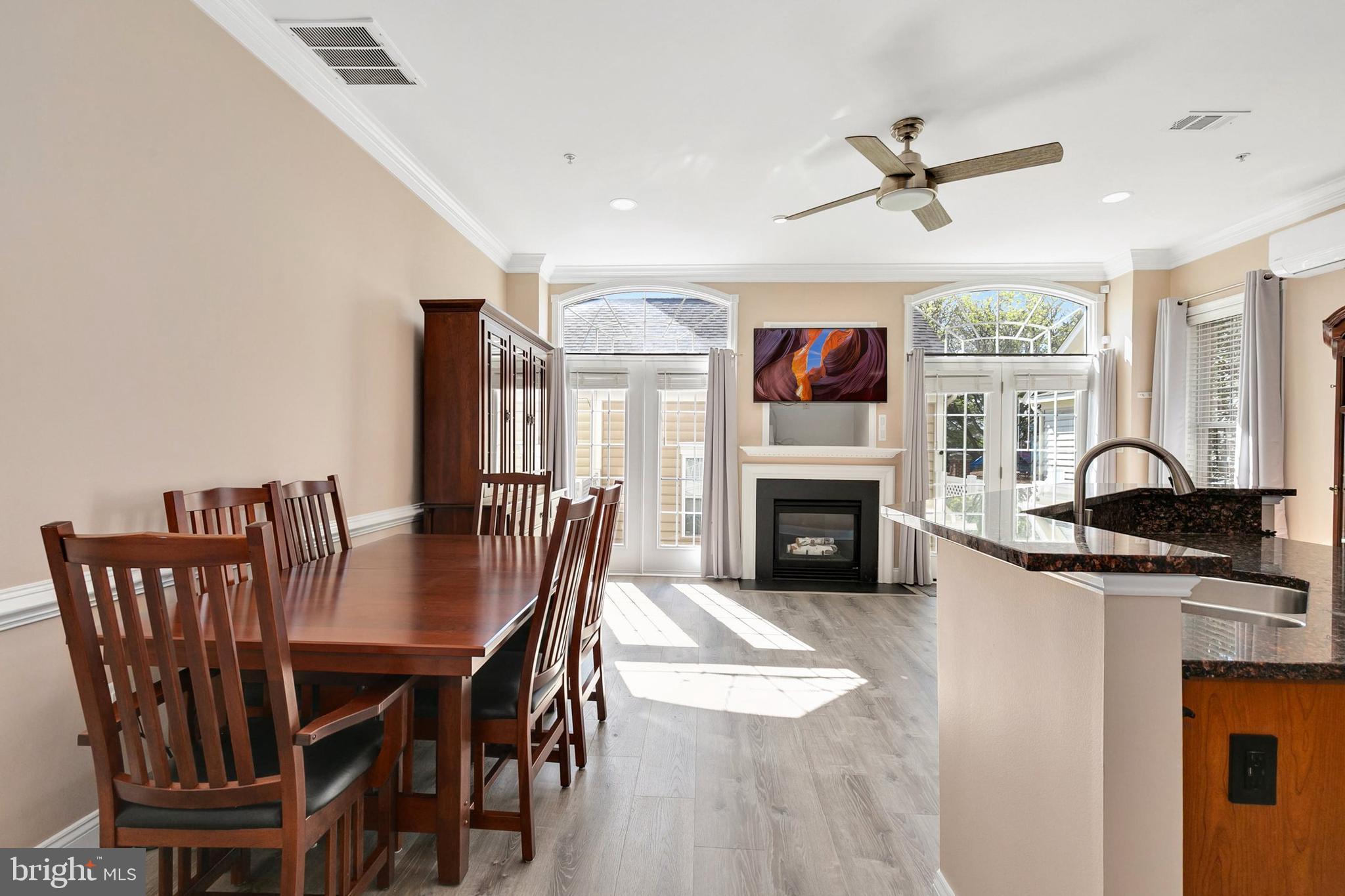 CHURCHILL TOWN SECTOR - Residential