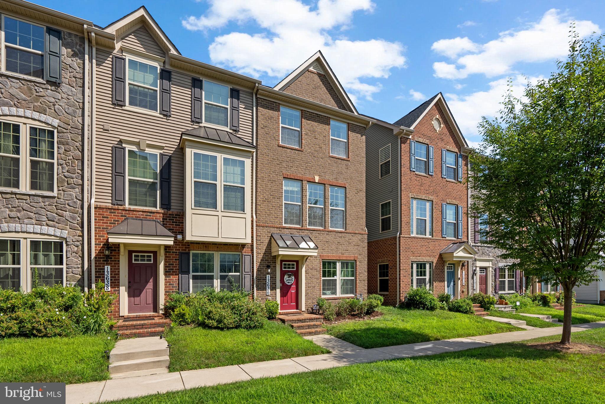 13636 CROSSBILL ALLEY