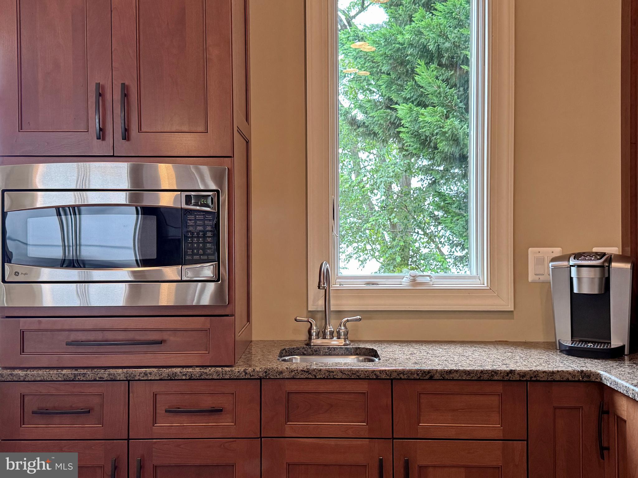 SWANN POINT - Residential Lease