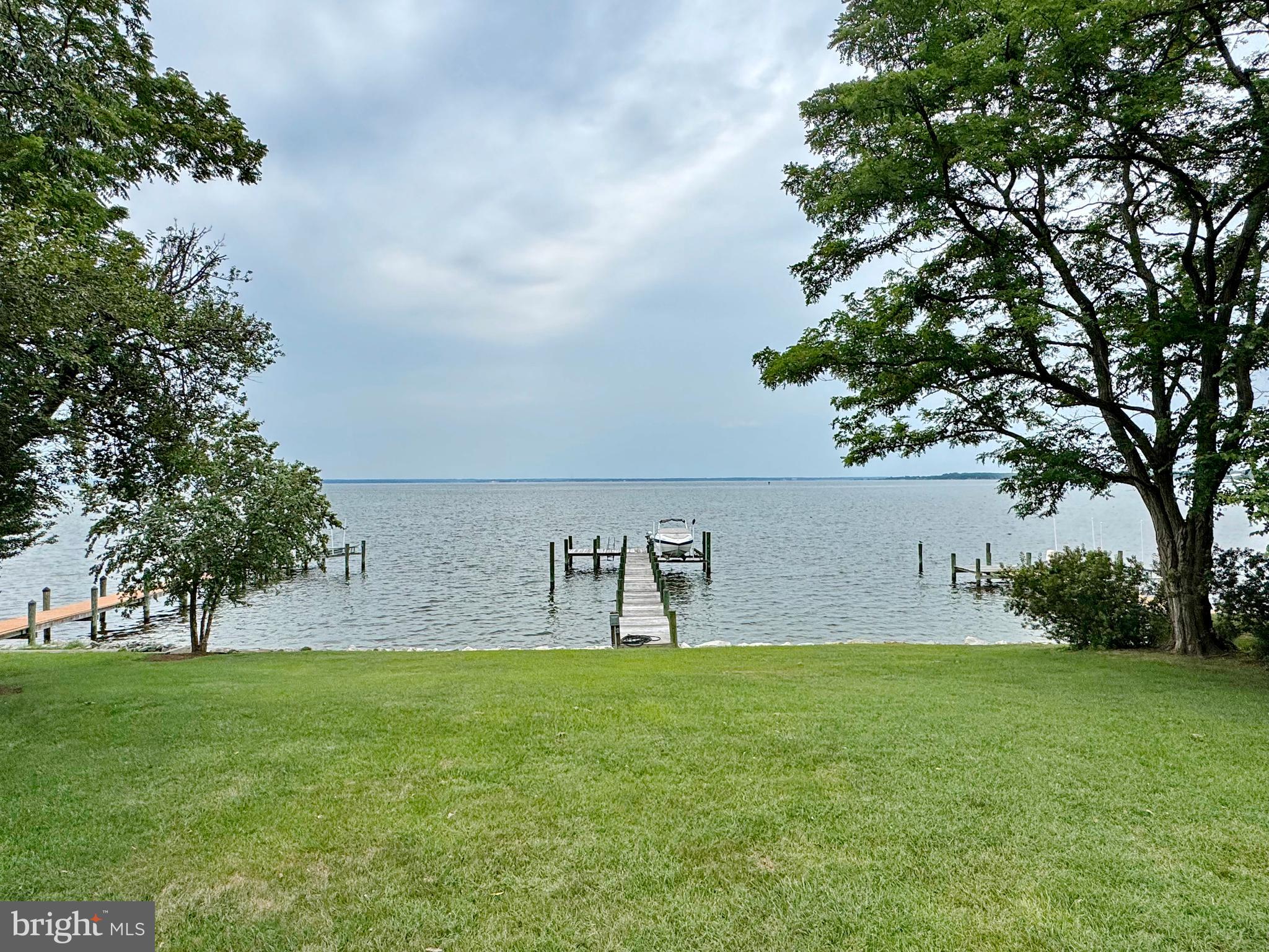 SWANN POINT - Residential Lease