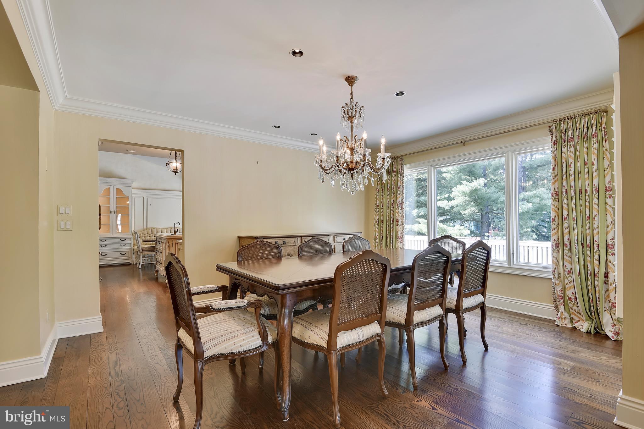 REGENCY PARK - Residential