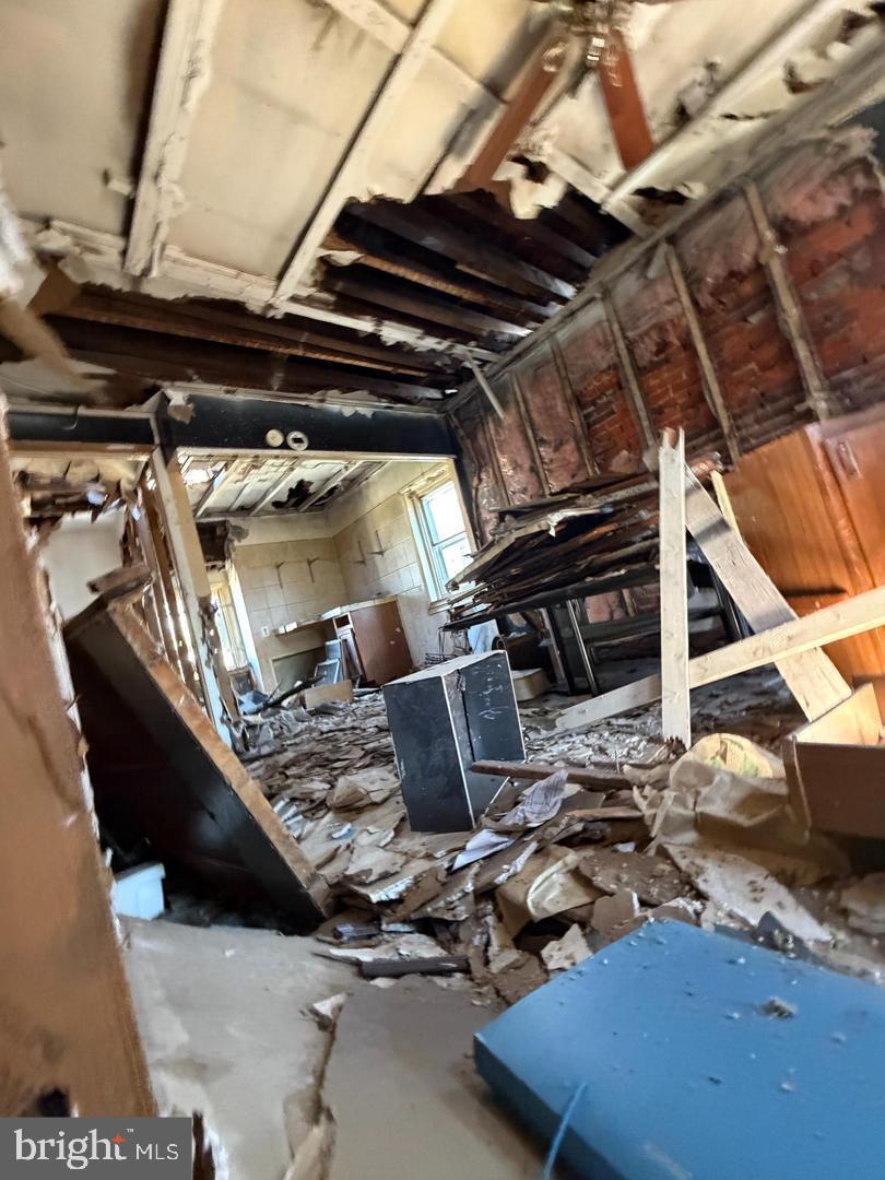 FRANKFORD - Residential