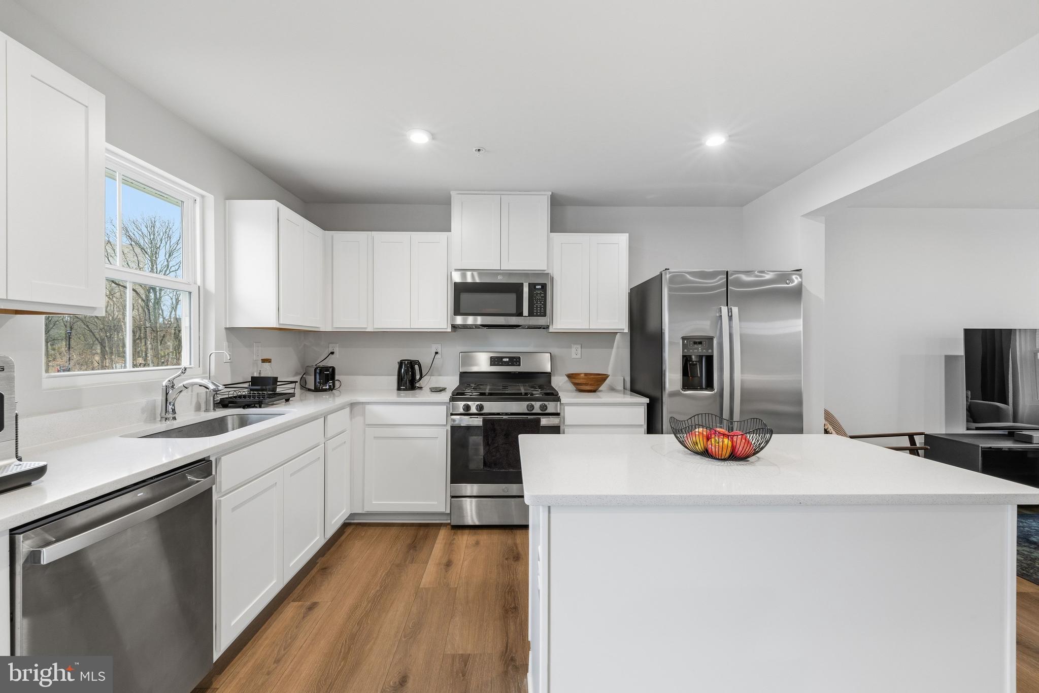 SANATOGA CROSSING - Residential