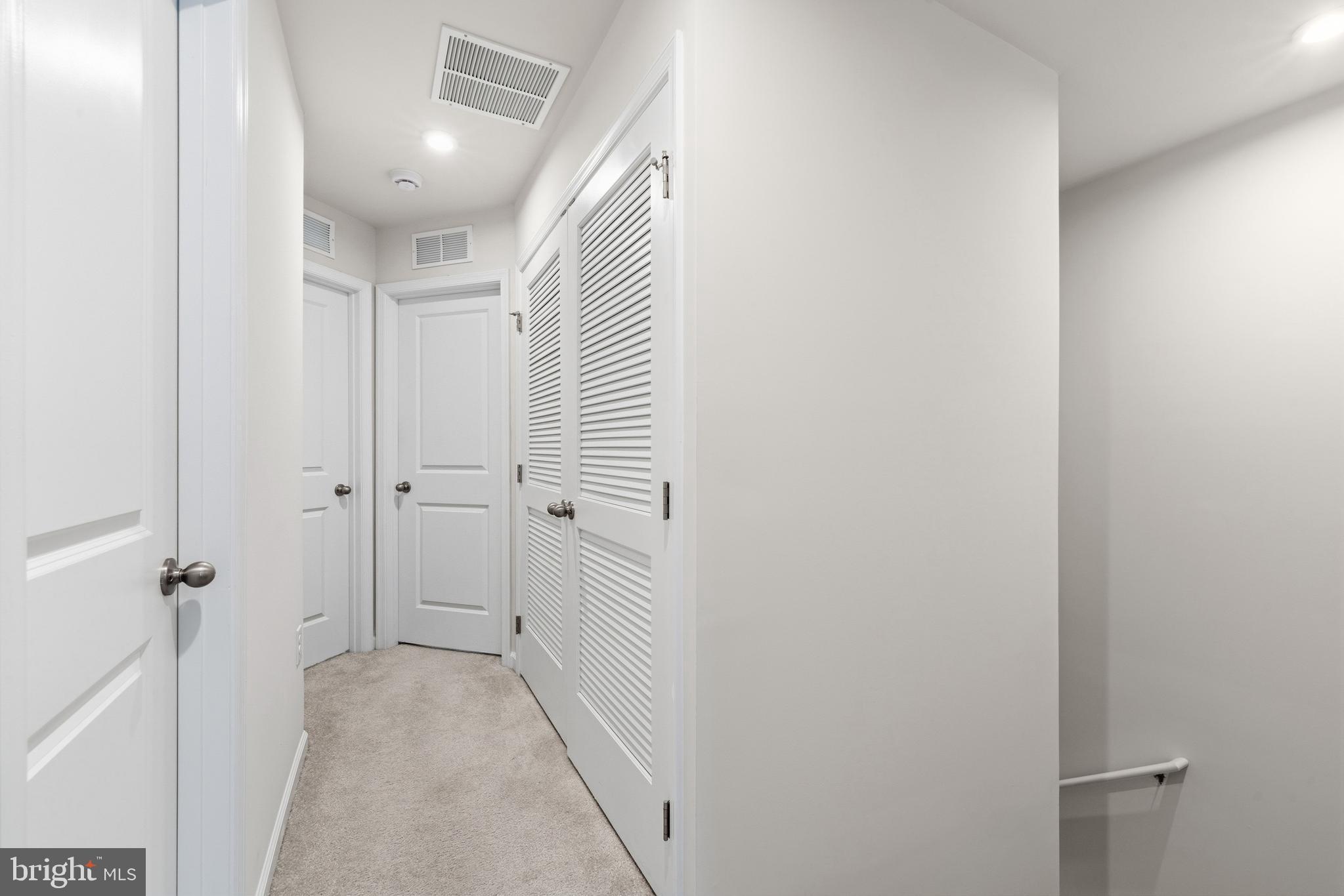 SANATOGA CROSSING - Residential