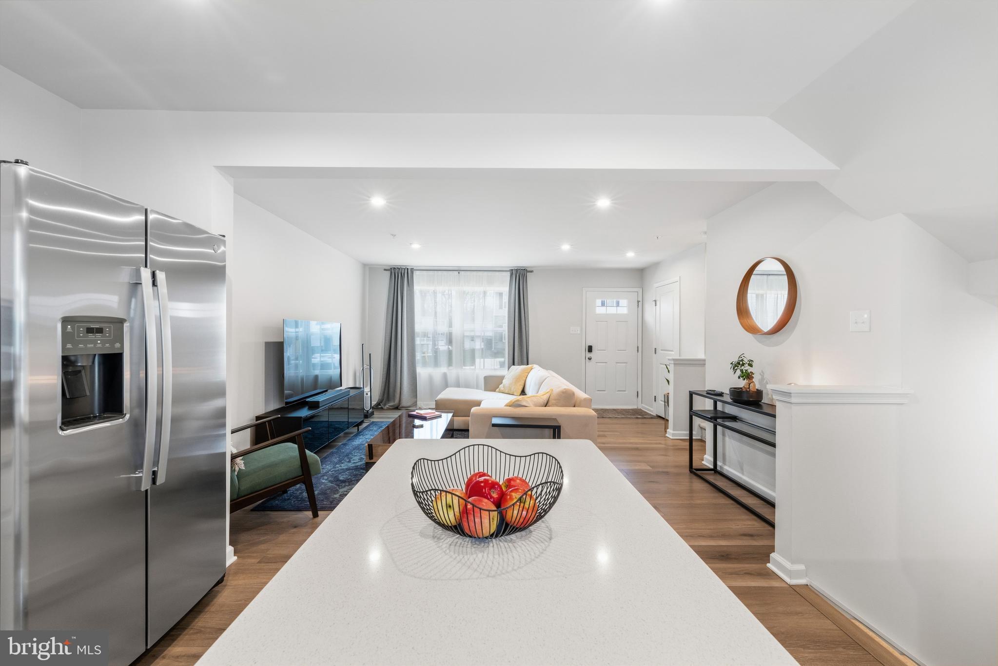 SANATOGA CROSSING - Residential