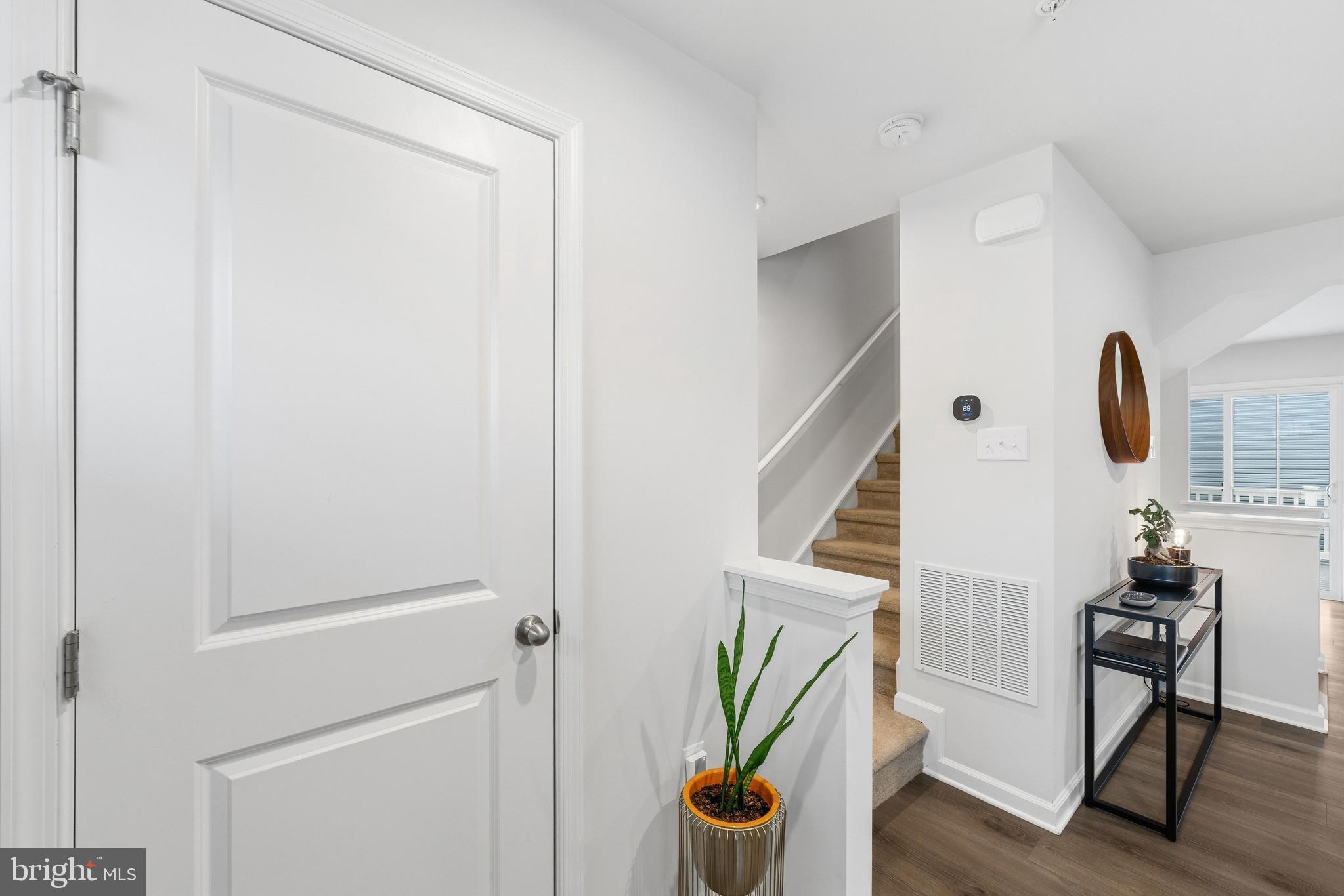 SANATOGA CROSSING - Residential