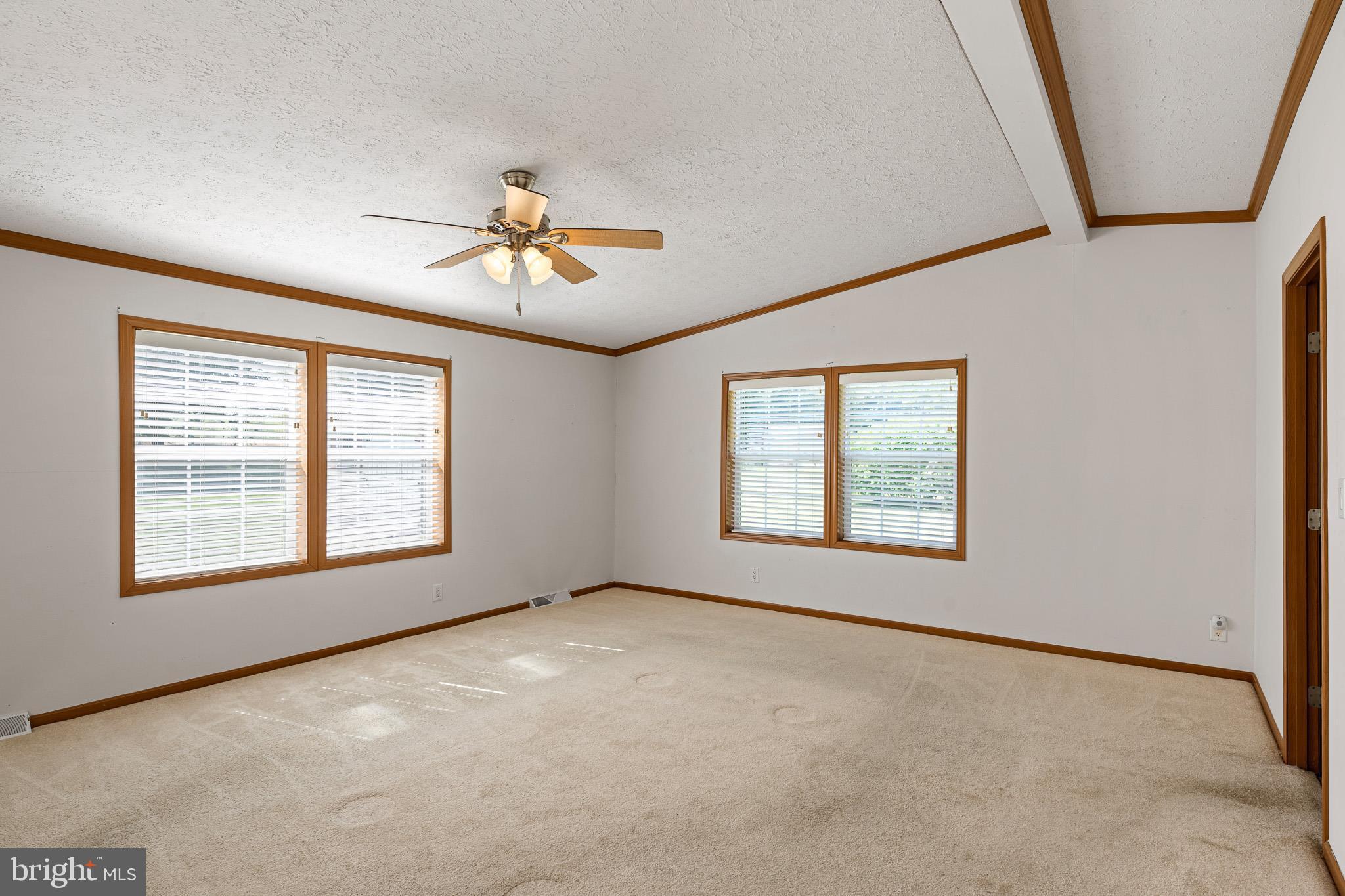 WYNN WOOD - Residential
