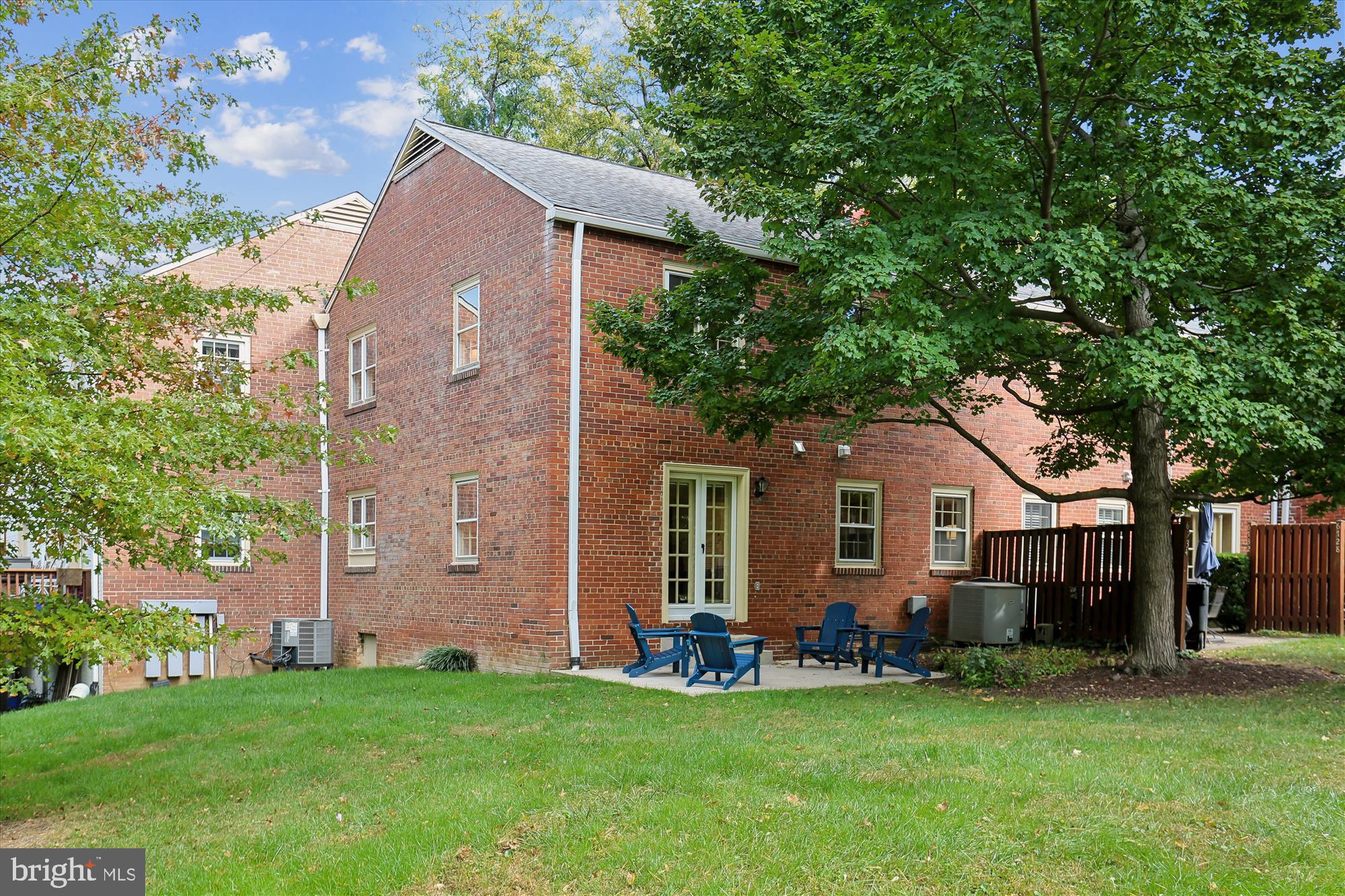 6734 HILLANDALE ROAD 9