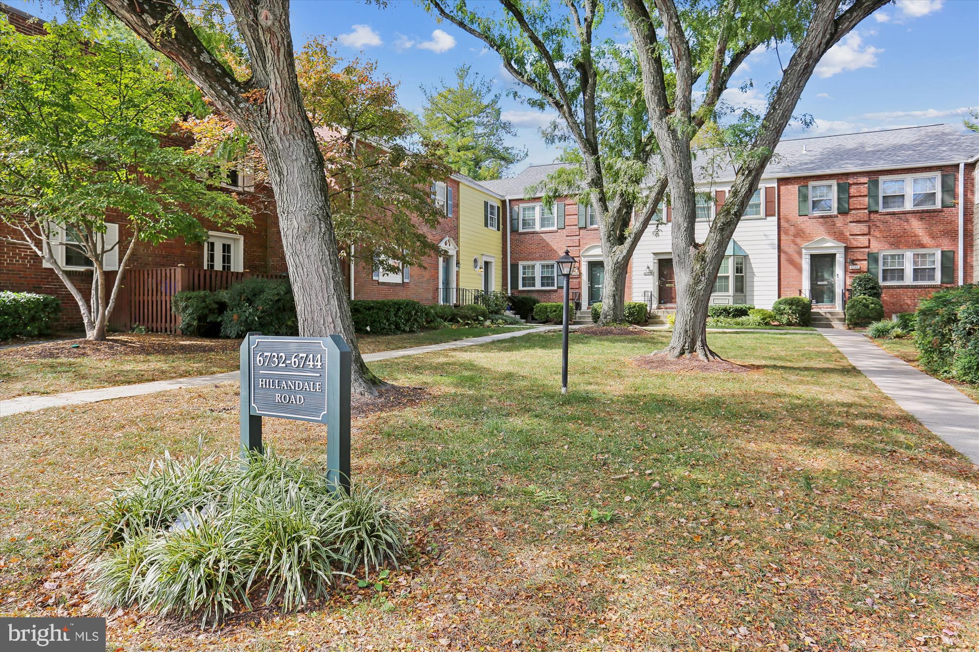 6734 HILLANDALE ROAD 9