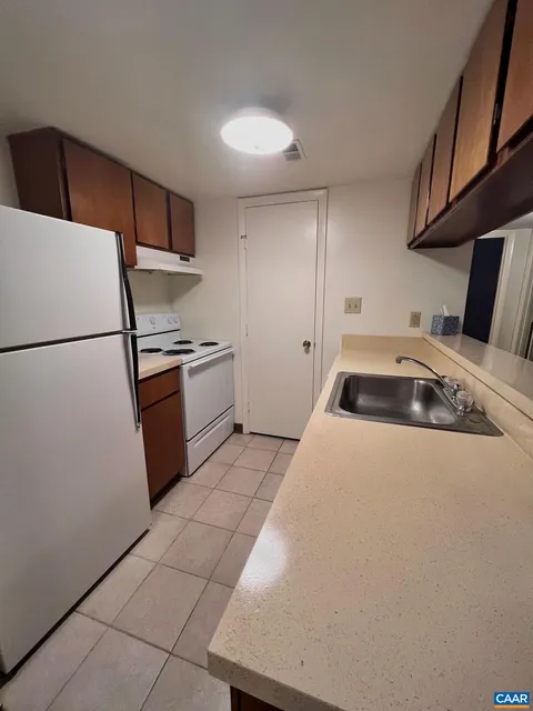 1222 Smith St, Charlottesville, VA MLS: 664763