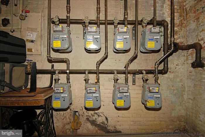 BOLTON HILL HISTORIC DISTRICT - Residential Income