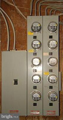 BOLTON HILL HISTORIC DISTRICT - Residential Income