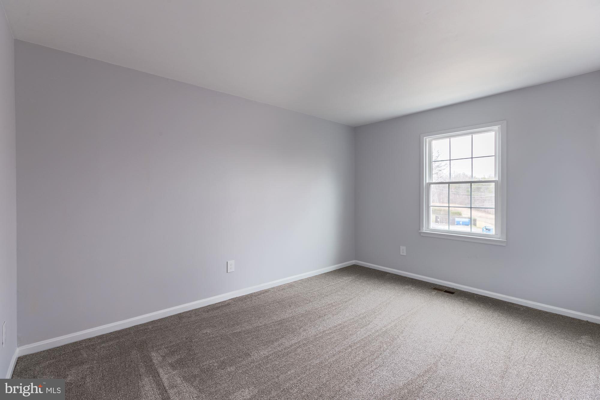 KEENE MILL WOODS - Residential