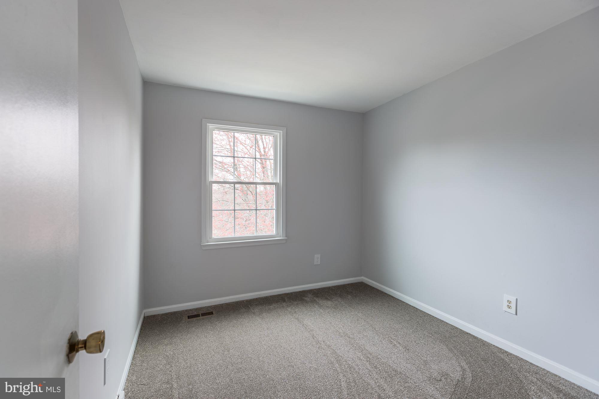 KEENE MILL WOODS - Residential