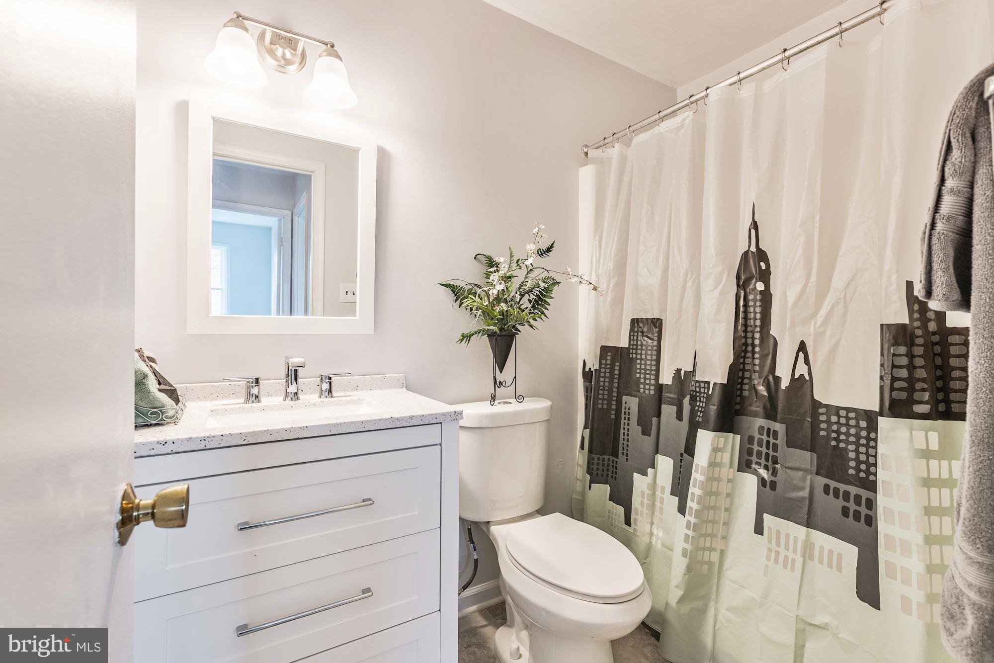 KEENE MILL WOODS - Residential