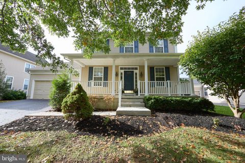 Photo of 112 Lindley Lane, POTTSTOWN, PA 19465 (MLS # PACT2111526)