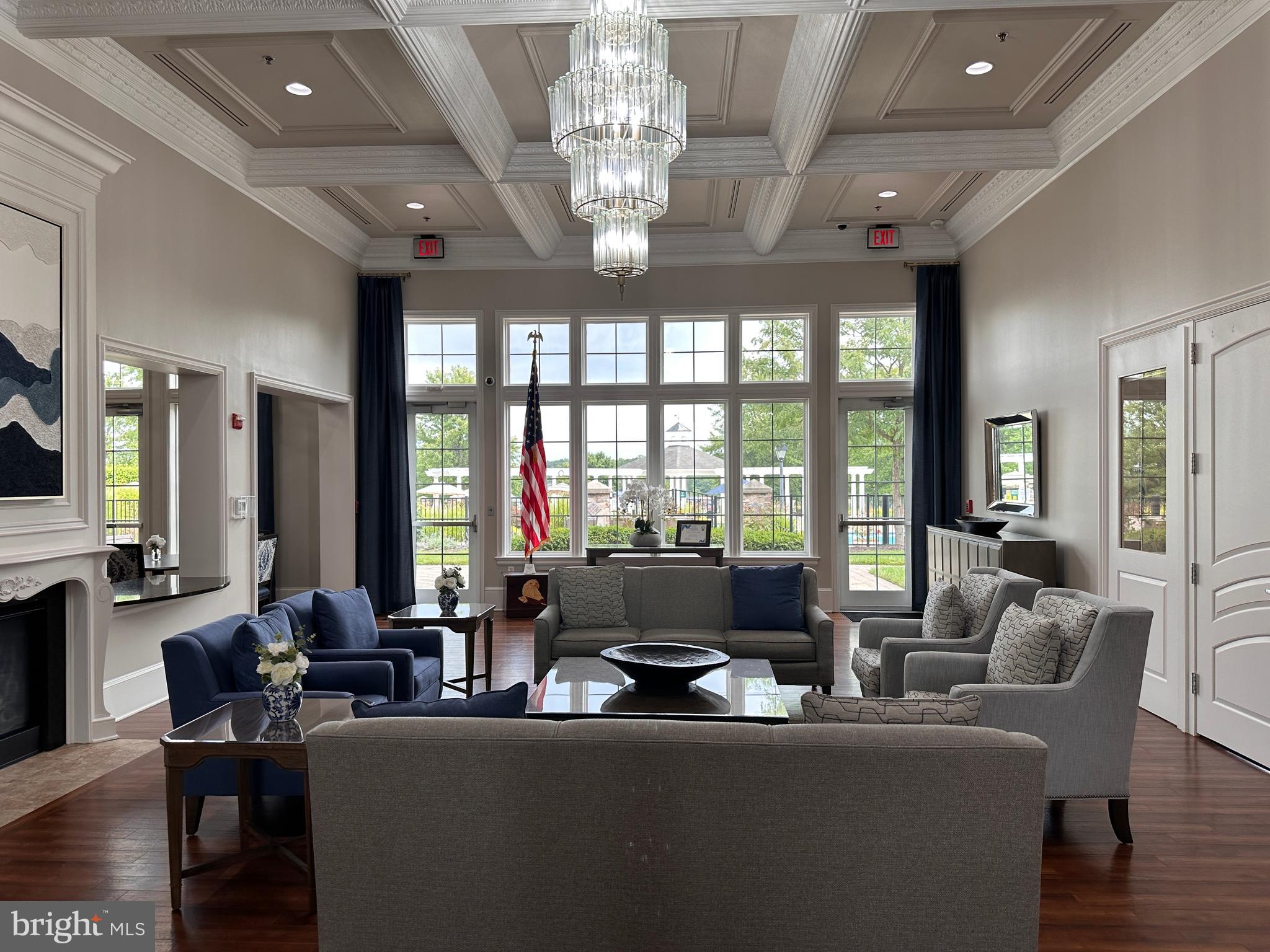 FOUR SEASONS IN HISTORIC VIRGINIA - Residential