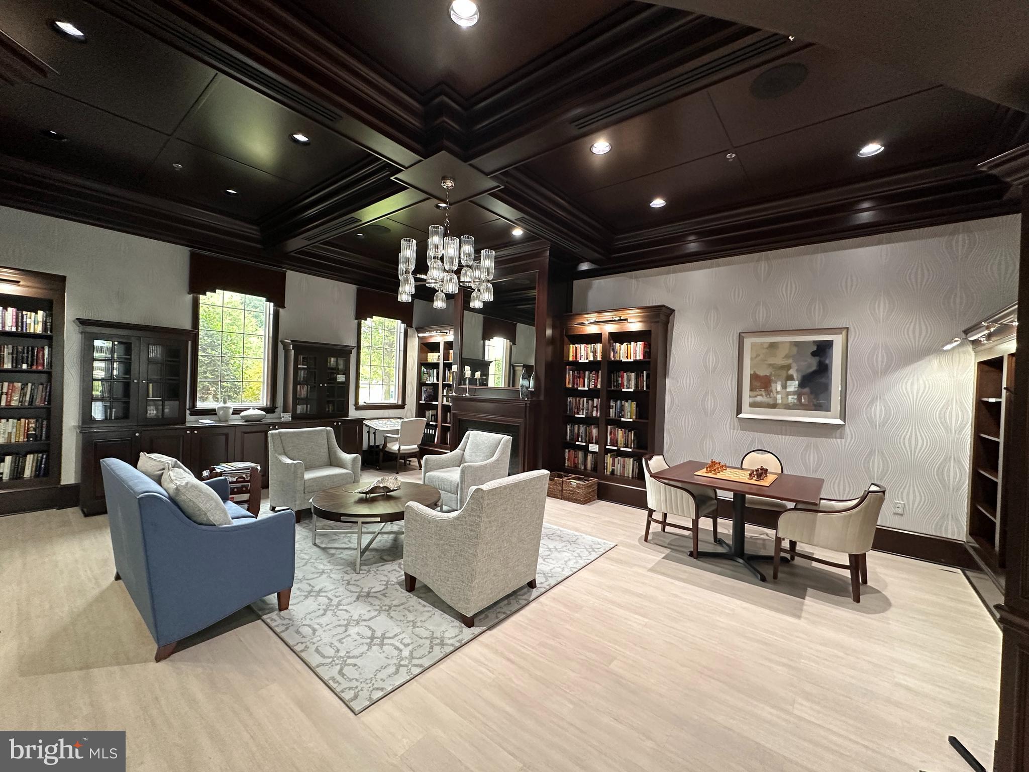 FOUR SEASONS IN HISTORIC VIRGINIA - Residential