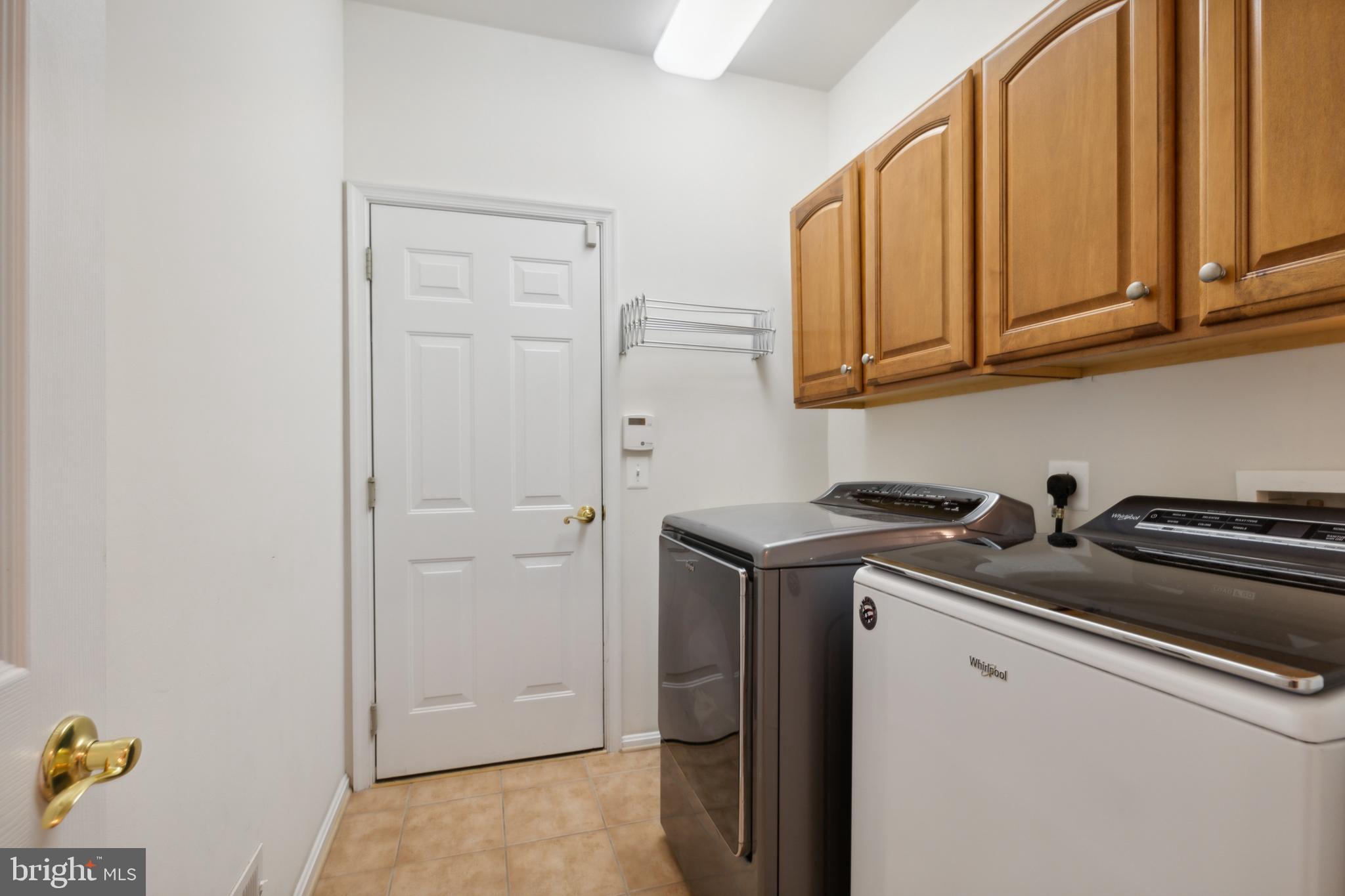 FOUR SEASONS IN HISTORIC VIRGINIA - Residential