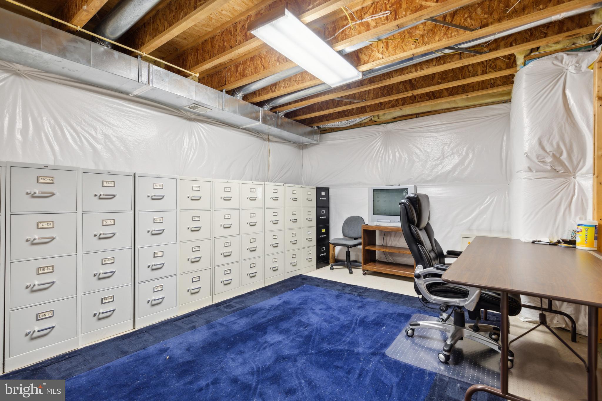 FOUR SEASONS IN HISTORIC VIRGINIA - Residential