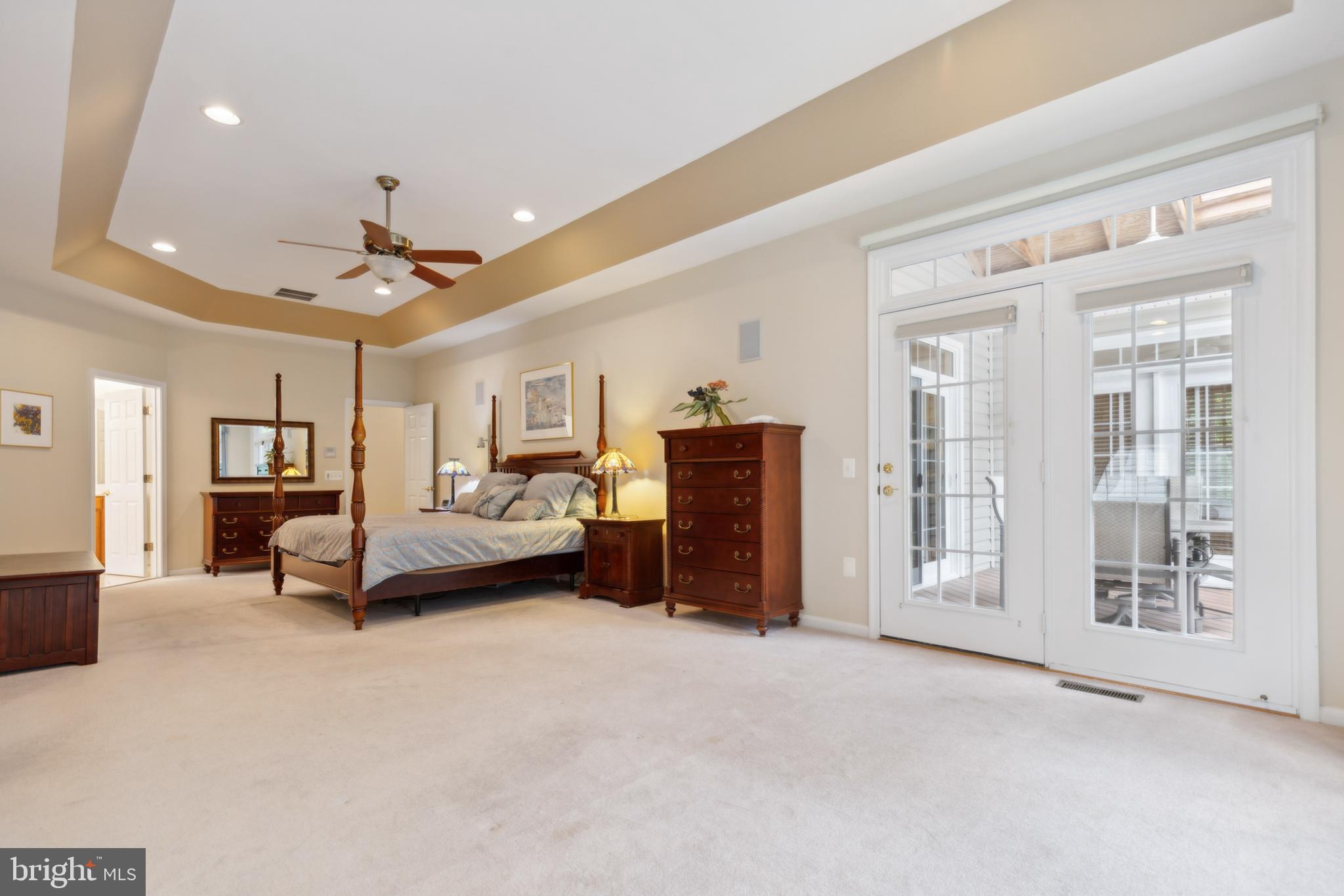 FOUR SEASONS IN HISTORIC VIRGINIA - Residential