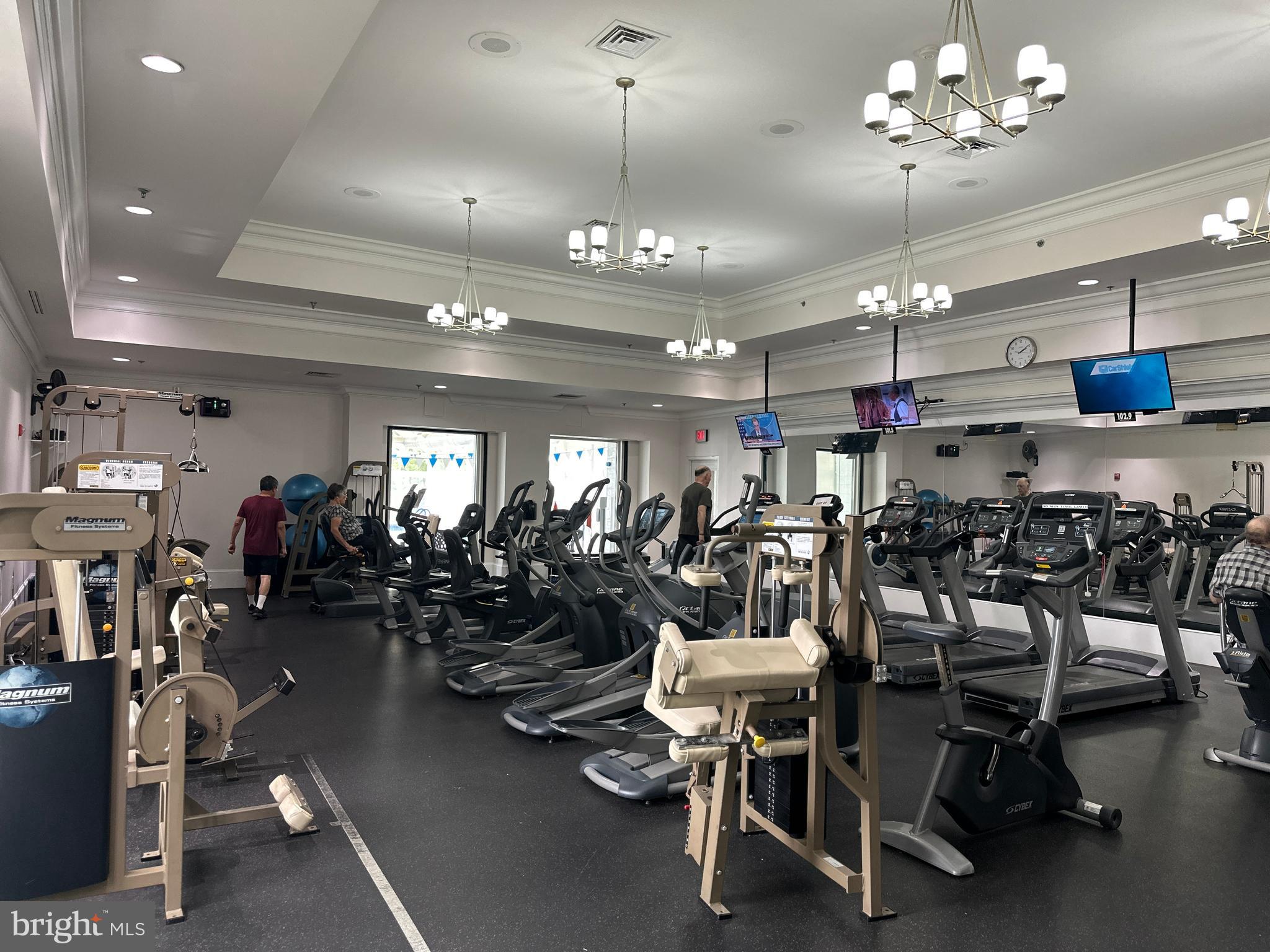 FOUR SEASONS IN HISTORIC VIRGINIA - Residential