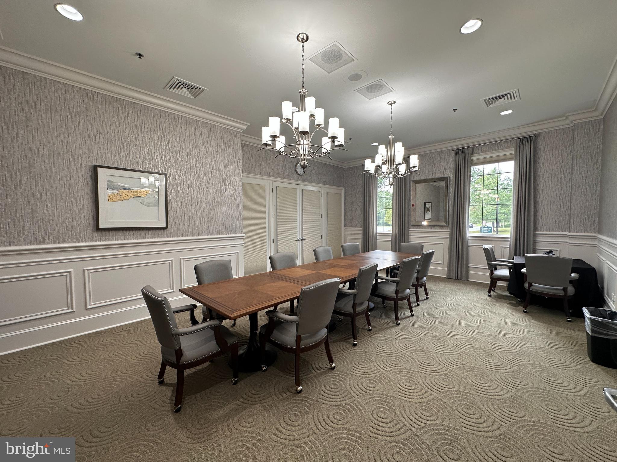 FOUR SEASONS IN HISTORIC VIRGINIA - Residential