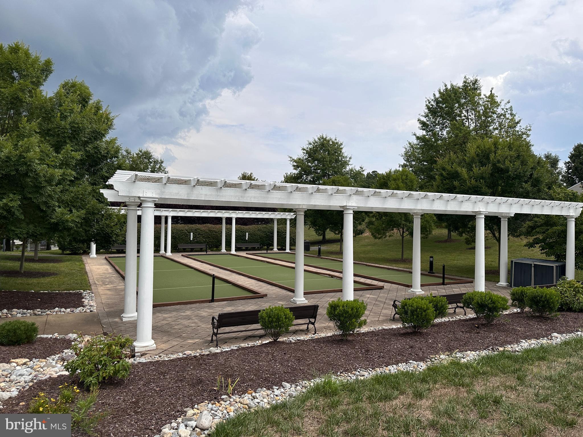 FOUR SEASONS IN HISTORIC VIRGINIA - Residential
