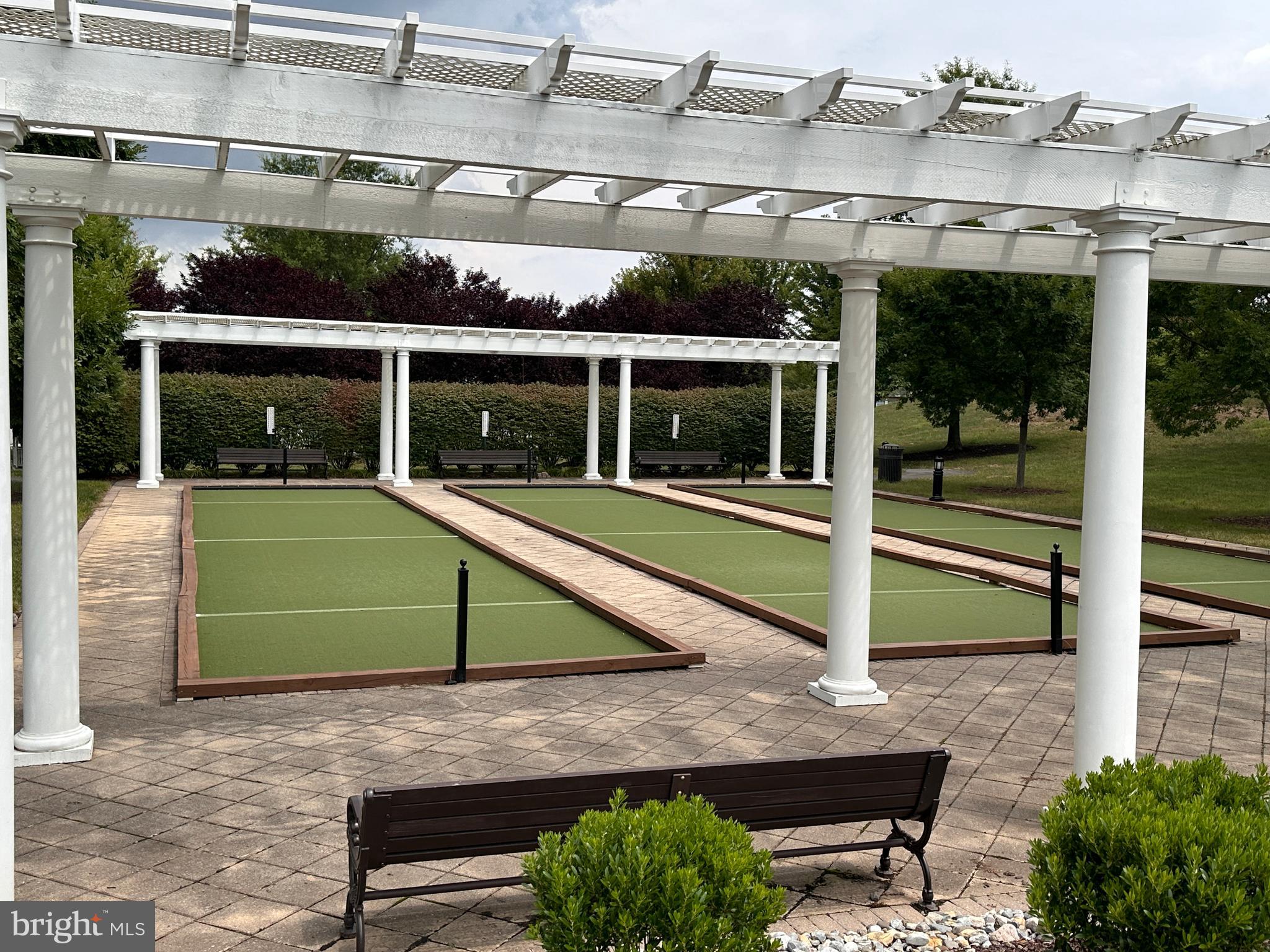 FOUR SEASONS IN HISTORIC VIRGINIA - Residential