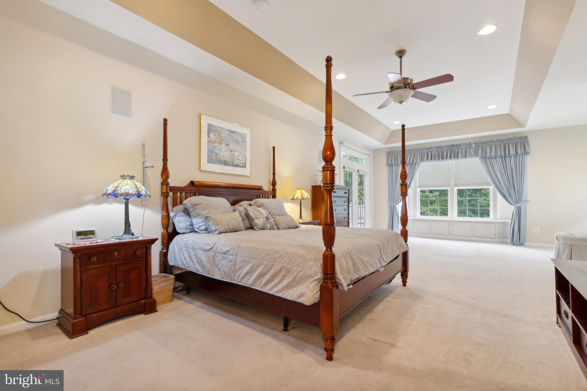 FOUR SEASONS IN HISTORIC VIRGINIA - Residential